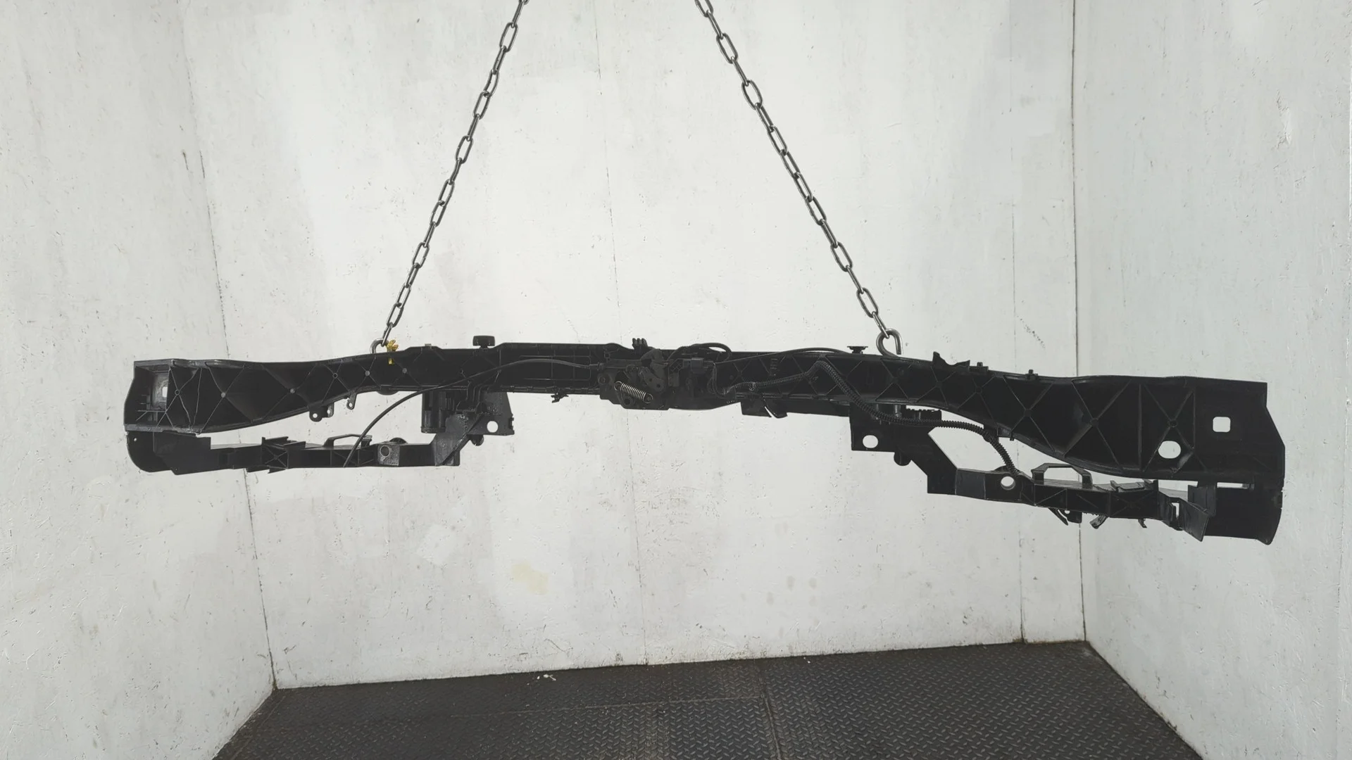 Рамка передняя (телевизор) Ford Focus 3 2011-2015 Хэтчбэк 5 дв. КПП 6-ст.мех.(МКПП) T1DB Дизель 1.6 л