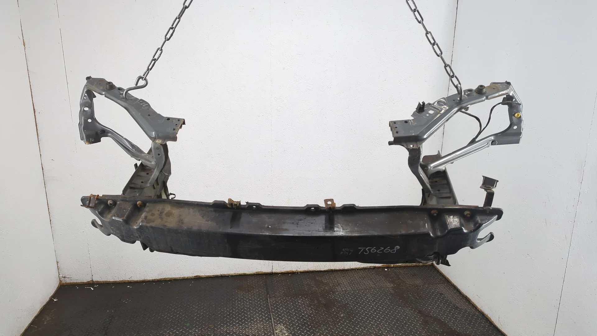 Рамка передняя (телевизор) Chevrolet Lacetti 2004-2013 Хэтчбэк 5 дв. КПП 5-ст.мех.(МКПП) F14D3 Бензин 1.4 л Инжектор