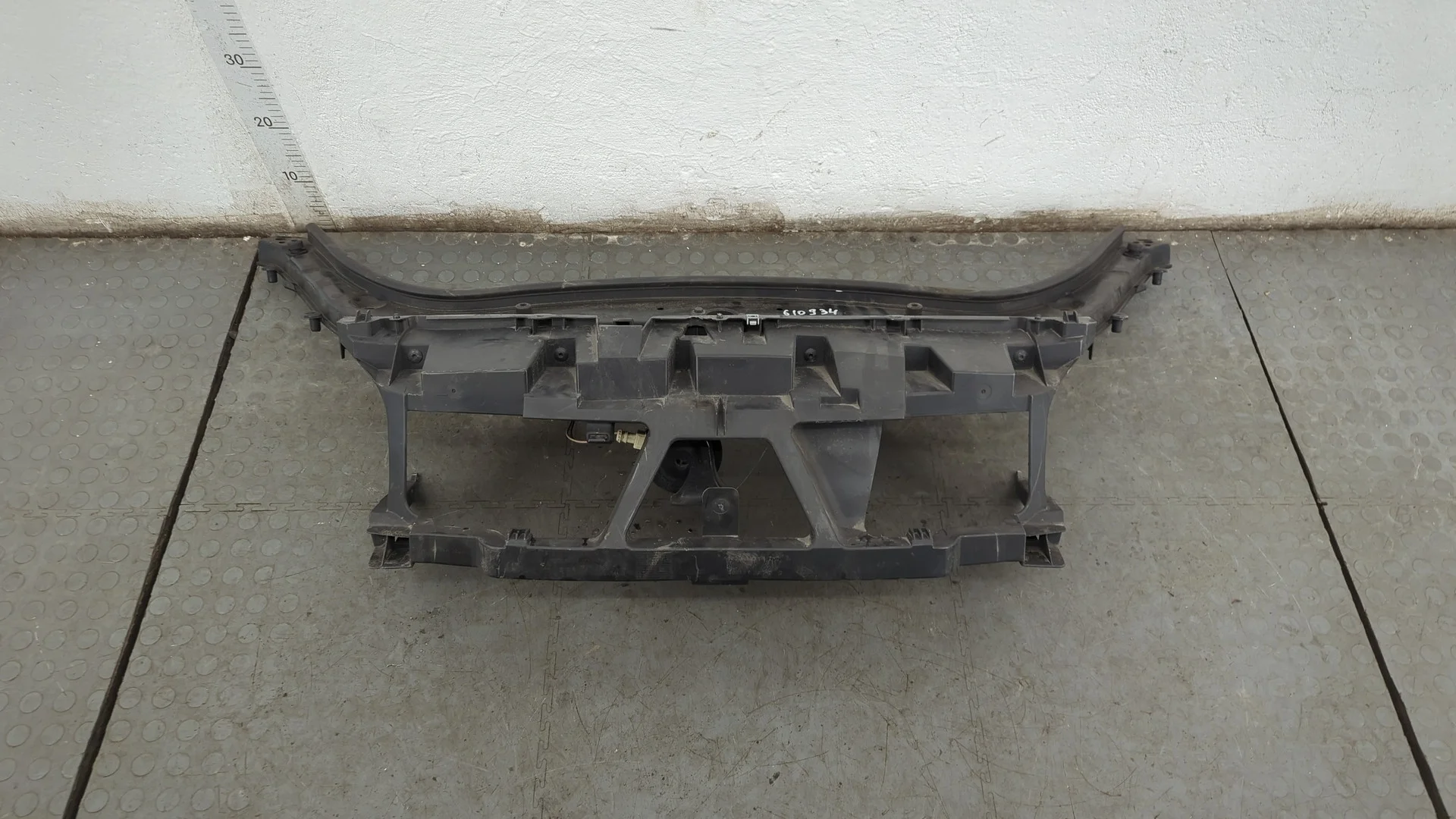 Рамка передняя (телевизор) Renault Scenic 2003-2009 Минивэн КПП автомат (АКПП) K4M 761 Бензин 1.6 л Инжектор