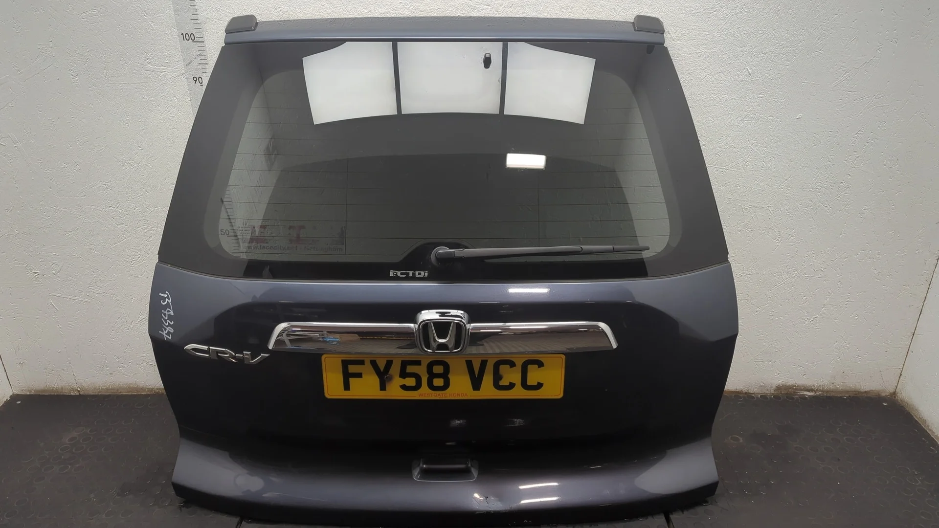 Крышка (дверь) багажника Honda CR-V 2006-2012 Джип (5-дверный) КПП 6-ст.мех 4х4 (МКПП) N22A2 Дизель 2.2 л CTDi