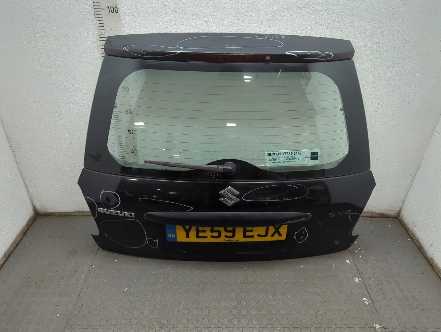 Крышка (дверь) багажника Suzuki SX4 2006-2014 Хэтчбэк 5 дв. КПП 5-ст.мех.(МКПП) M15A Бензин 1.5 л Инжектор