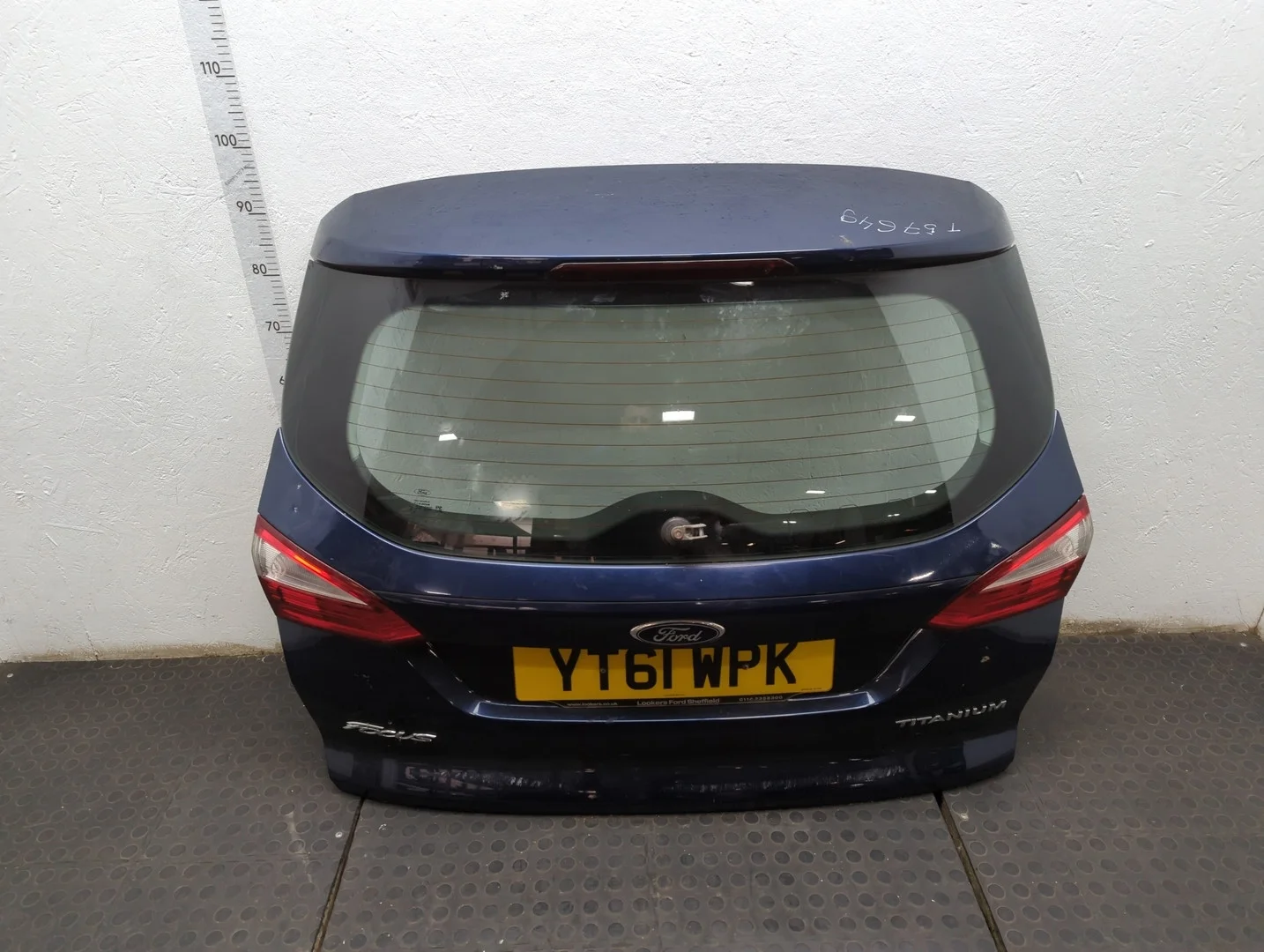 Крышка (дверь) багажника Ford Focus 3 2011-2015 Универсал КПП 6-ст.мех.(МКПП) T1DB Дизель 1.6 л