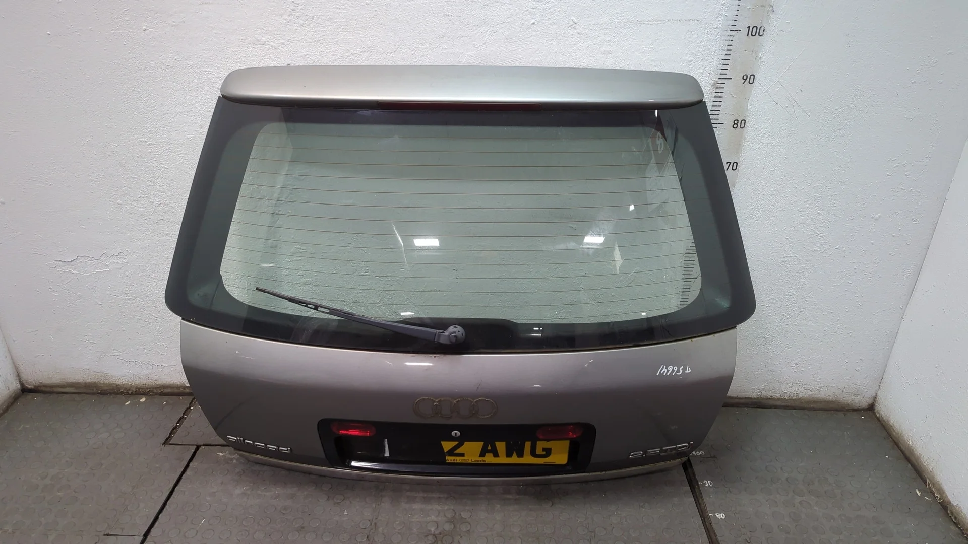 Крышка (дверь) багажника Audi A6 (C5) Allroad 2000-2006 Универсал КПП автомат 4х4 (АКПП) AKE Дизель 2.5 л TDI