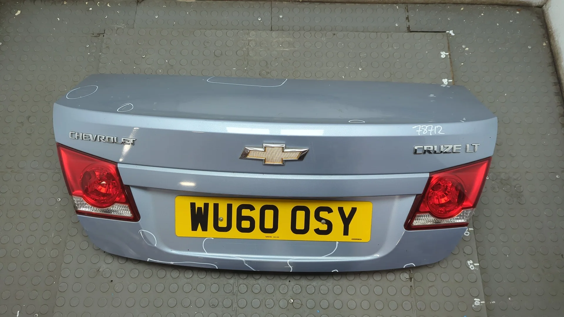 Крышка (дверь) багажника Chevrolet Cruze 2009-2015 Седан КПП 5-ст.мех.(МКПП) Z20S1 Дизель 2 л CDI