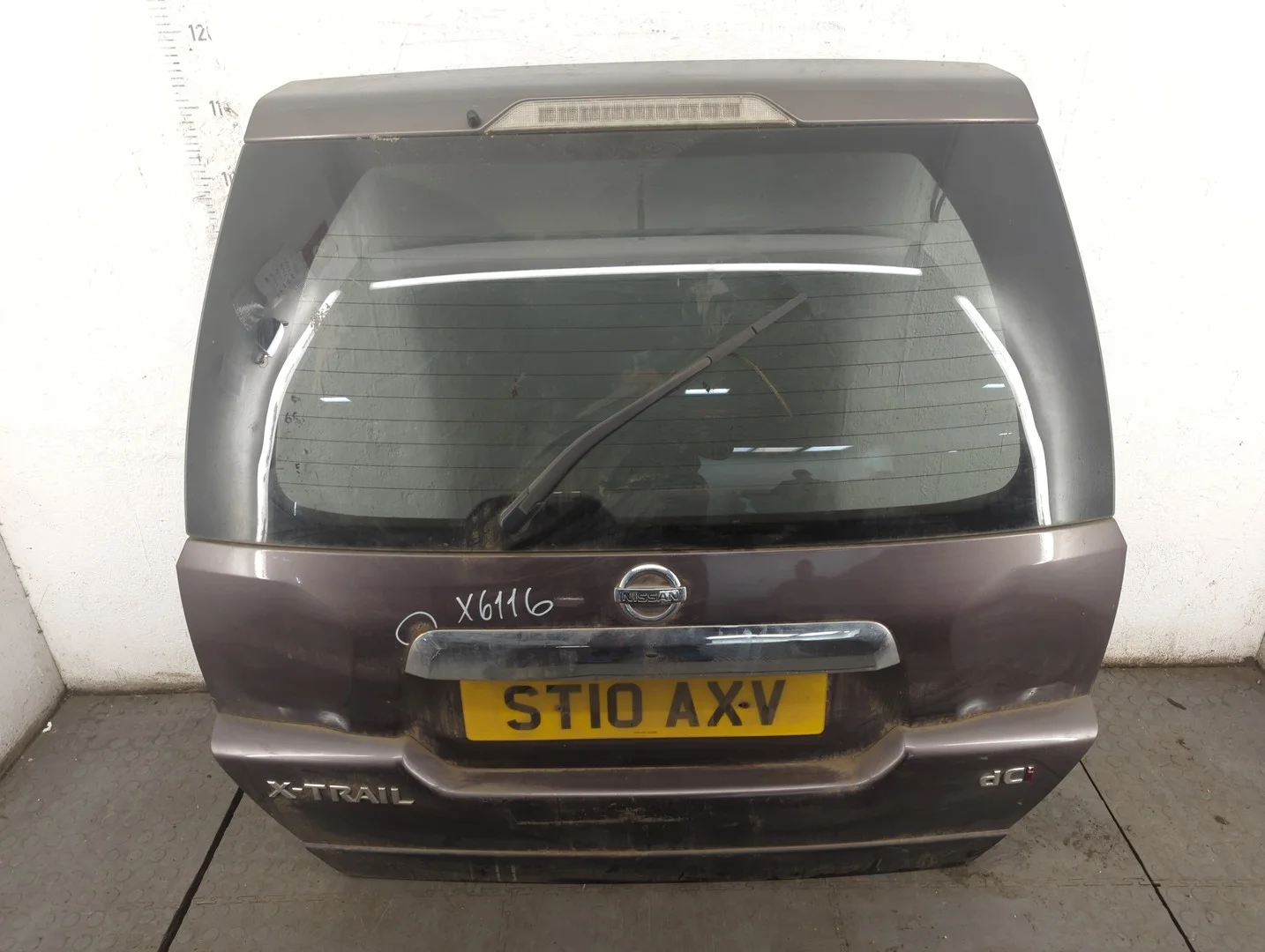 Крышка (дверь) багажника Nissan X-Trail (T31) 2007-2015 Джип (5-дверный) КПП 6-ст.мех 4х4 (МКПП) M9R Дизель 2 л DCI