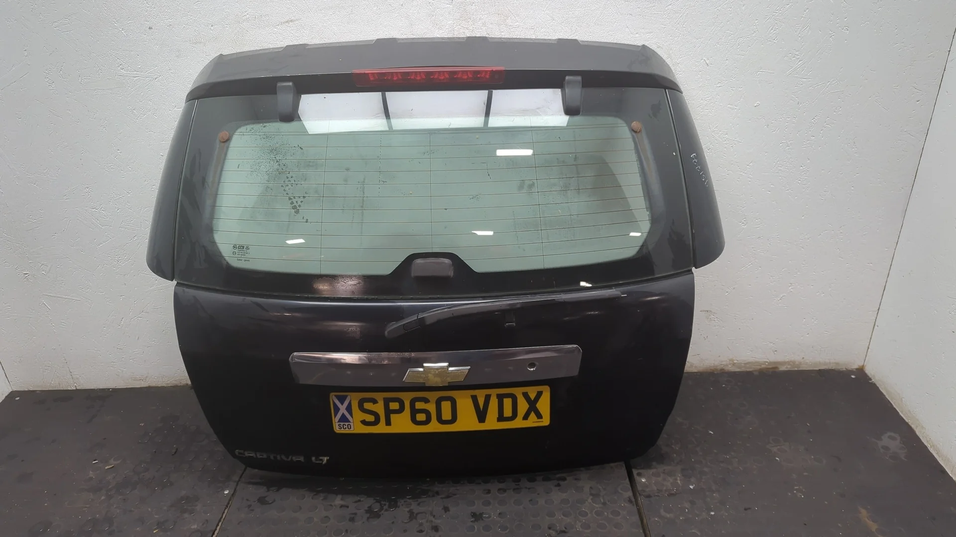 Крышка (дверь) багажника Chevrolet Captiva 2006-2011 Джип (5-дверный) КПП 5-ст.мех 4х4 (МКПП) Z20S Дизель 2 л CDI