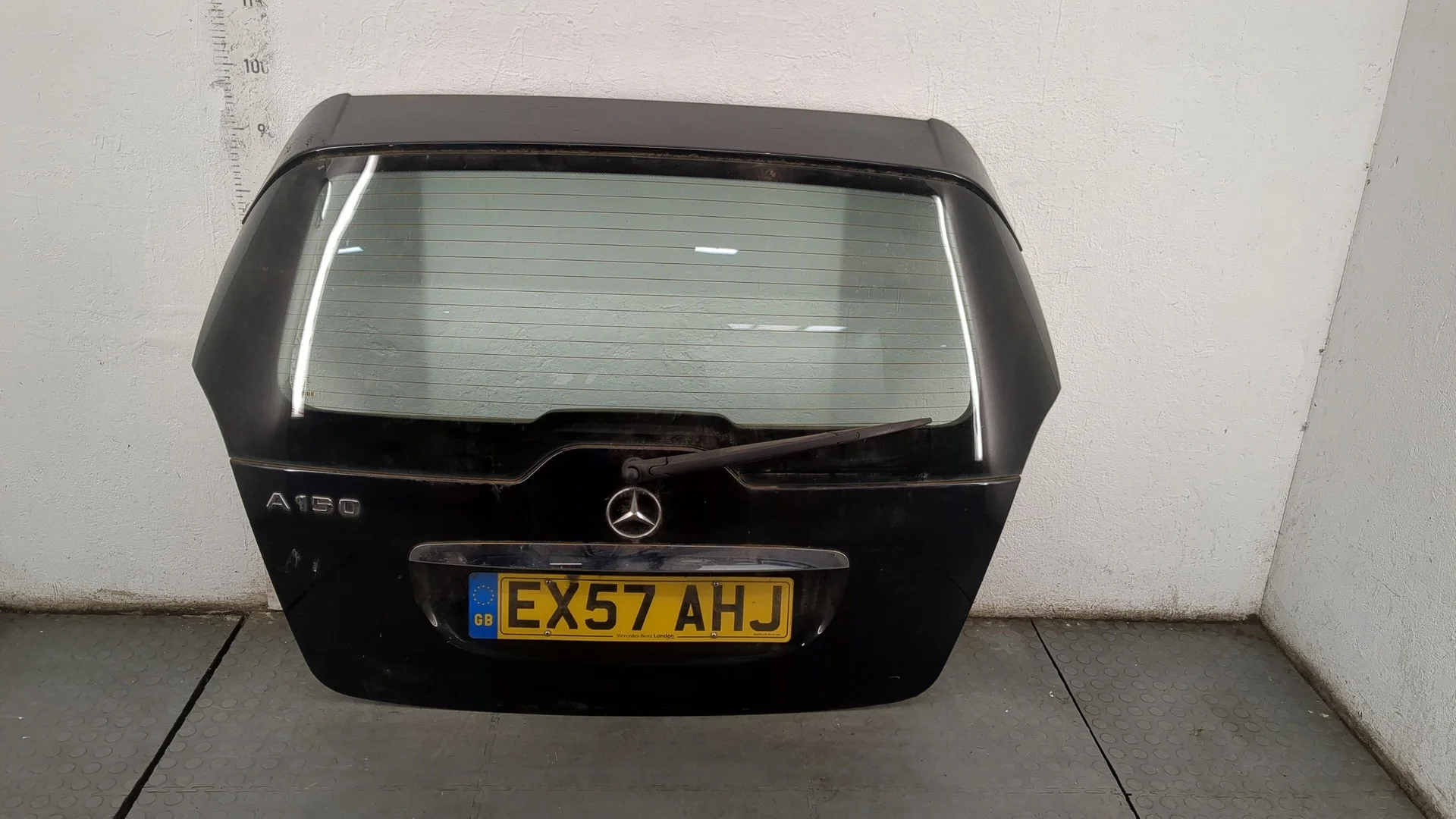 Крышка (дверь) багажника Mercedes-Benz A-Class W169 2004-2012 Хэтчбэк 5 дв. КПП вариатор M266.920 Бензин 1.5 л Инжектор