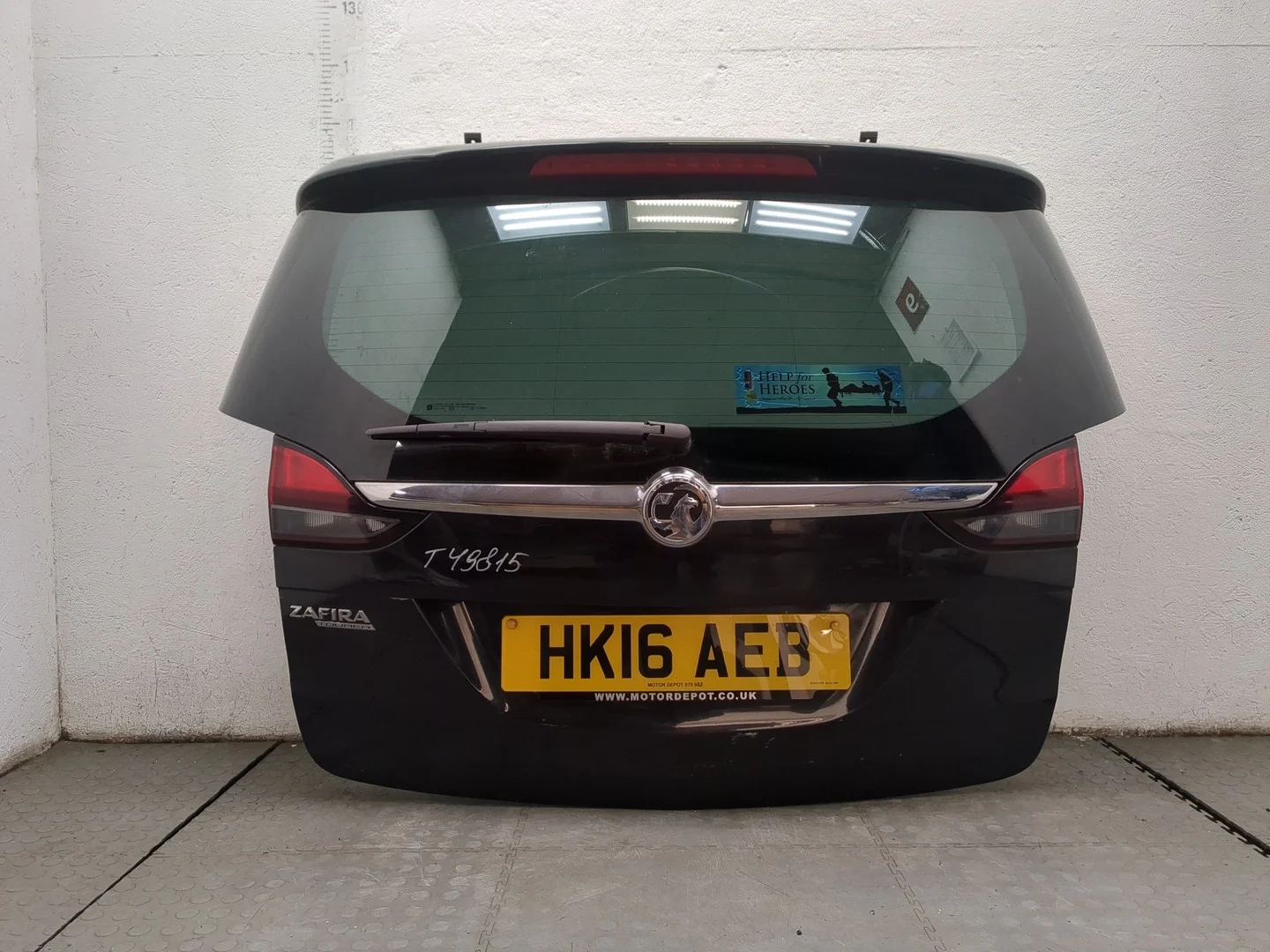 Крышка (дверь) багажника Opel Zafira C 2011-2019 Минивэн КПП 6-ст.мех.(МКПП) B16DTH Дизель 1.6 л CDTI