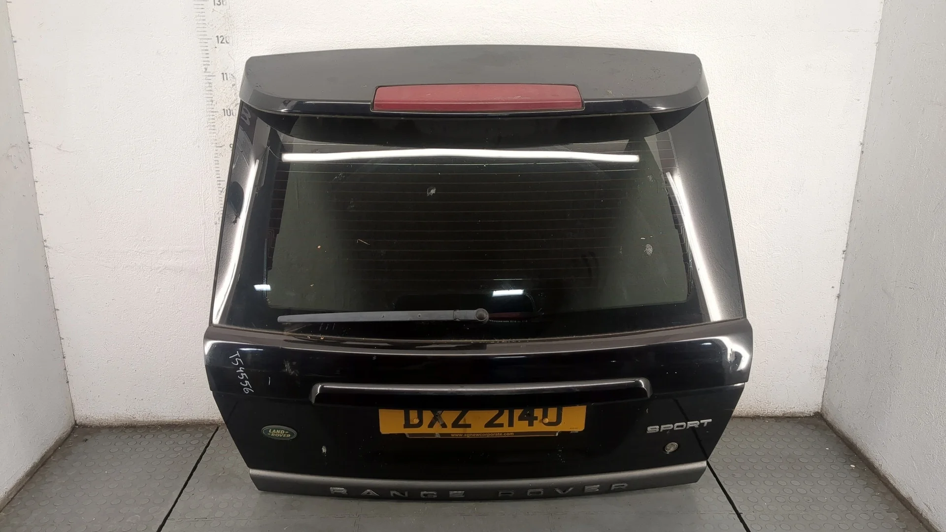 Крышка (дверь) багажника Land Rover Range Rover Sport 2005-2013 Джип (5-дверный) КПП автомат 4х4 (АКПП) 276DT Дизель 2.7 л