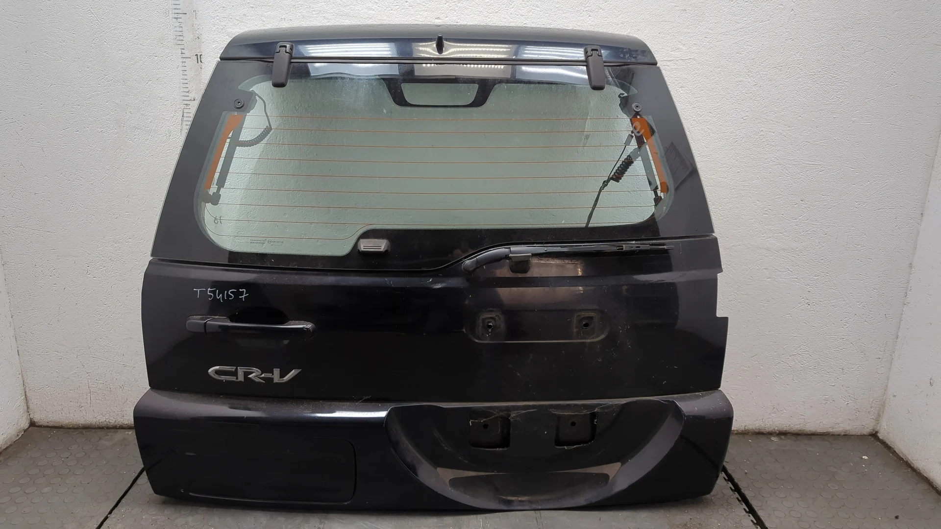 Крышка (дверь) багажника Honda CR-V 2001-2006 Джип (5-дверный) КПП 5-ст.мех 4х4 (МКПП) K20A4 Бензин 2 л Инжектор