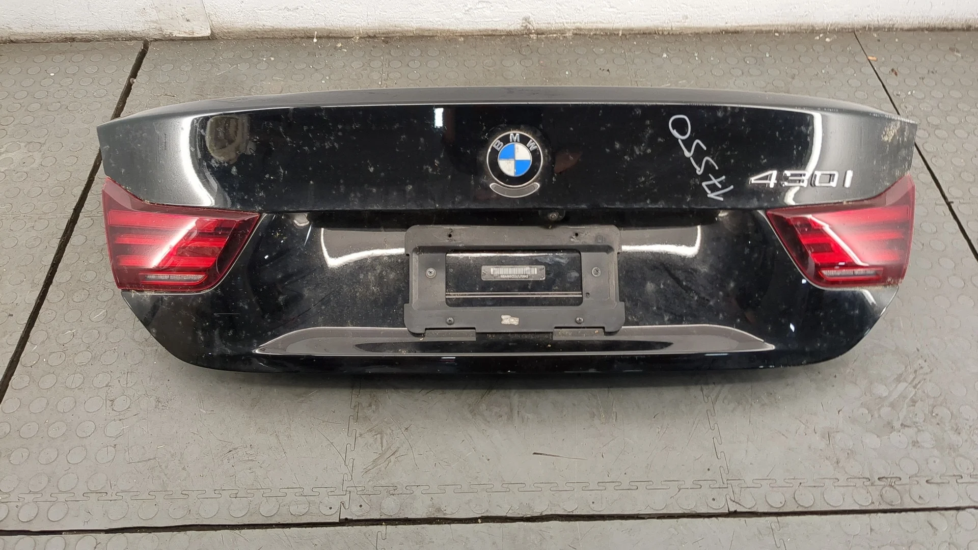 Крышка (дверь) багажника BMW 4 F32 2013-2021 Купе КПП автомат 4х4 (АКПП) B46B20B Бензин 2 л Турбо-инжектор