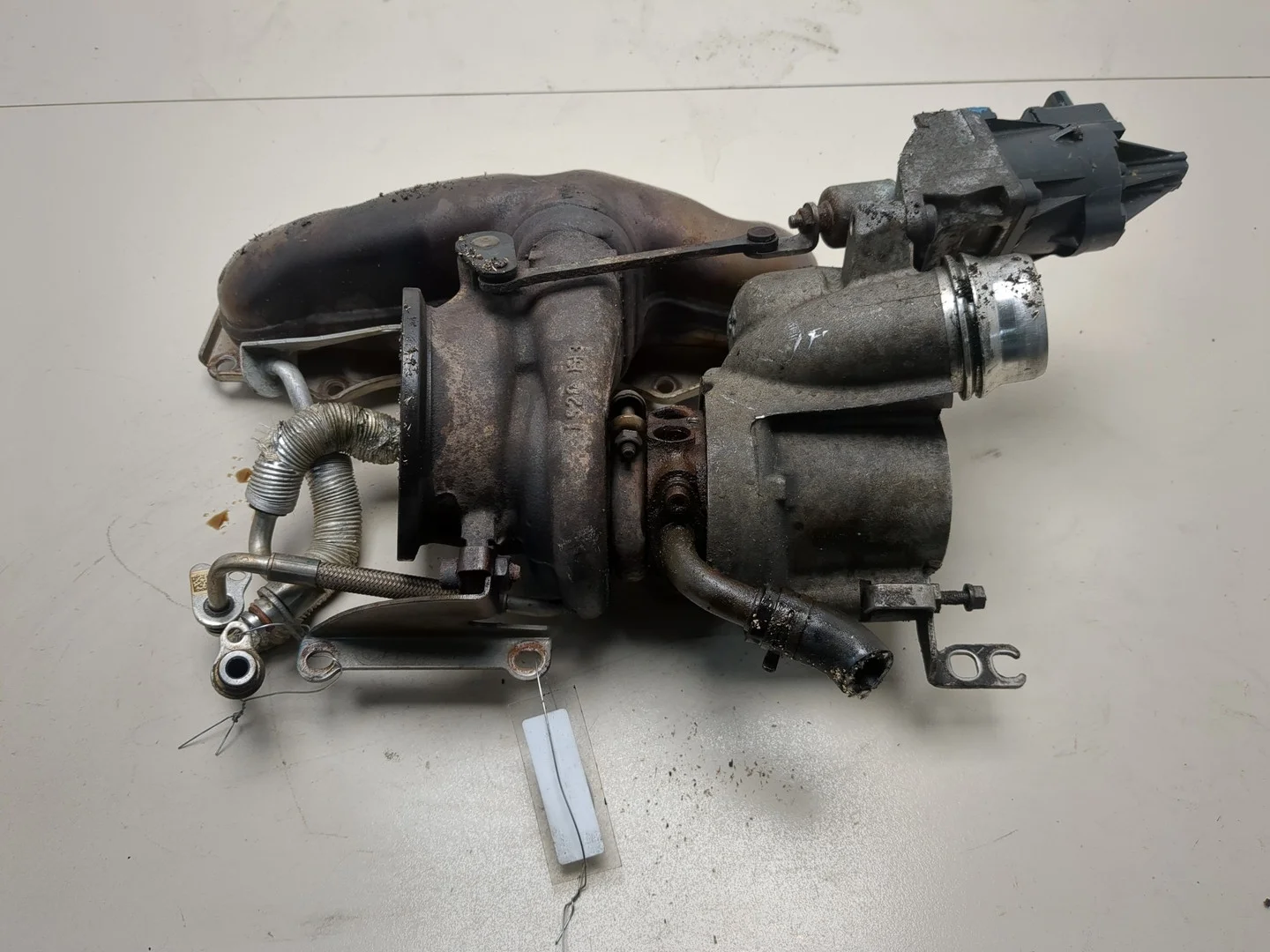 Турбина BMW X1 (E84) 2009-2015 Джип (5-дверный) КПП автомат 4х4 (АКПП) N20B20A Бензин 2 л Турбо-инжектор