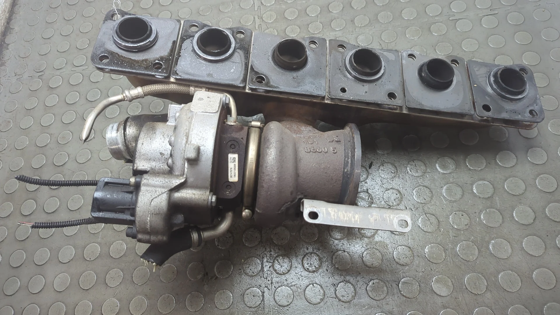 Турбина BMW X5 F15 2013-2018 Джип (5-дверный) КПП автомат 4х4 (АКПП) N55B30B Бензин 3 л Турбо-инжектор