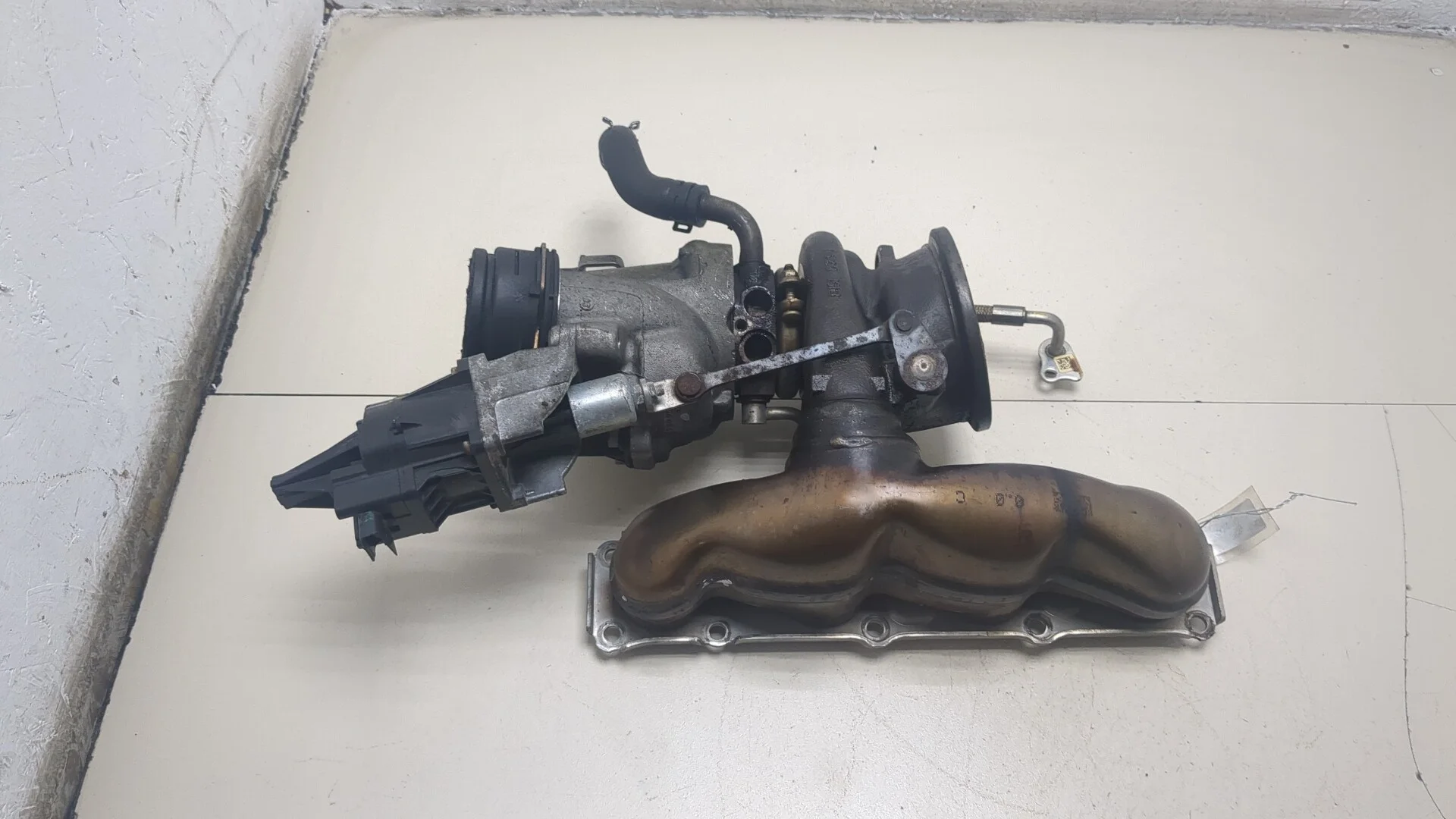 Турбина BMW X1 (E84) 2009-2015 Джип (5-дверный) КПП автомат 4х4 (АКПП) N20B20A Бензин 2 л Турбо-инжектор