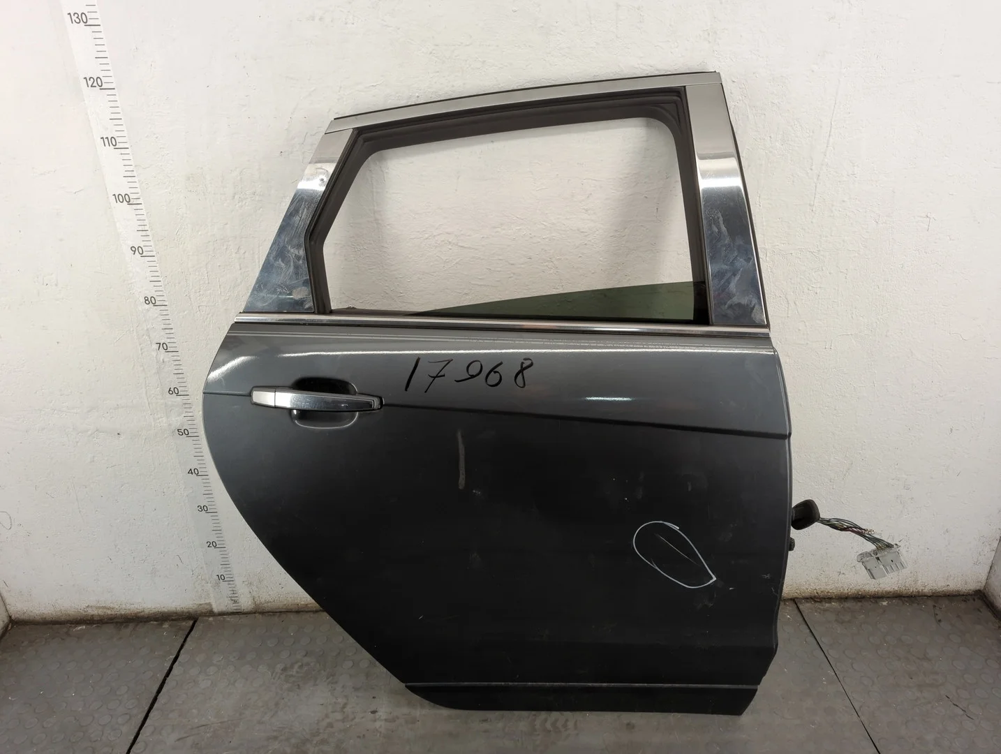 Дверь боковая (легковая) Cadillac SRX 2009-2016 Джип (5-дверный) КПП автомат (АКПП) LF1 Бензин 3 л Инжектор