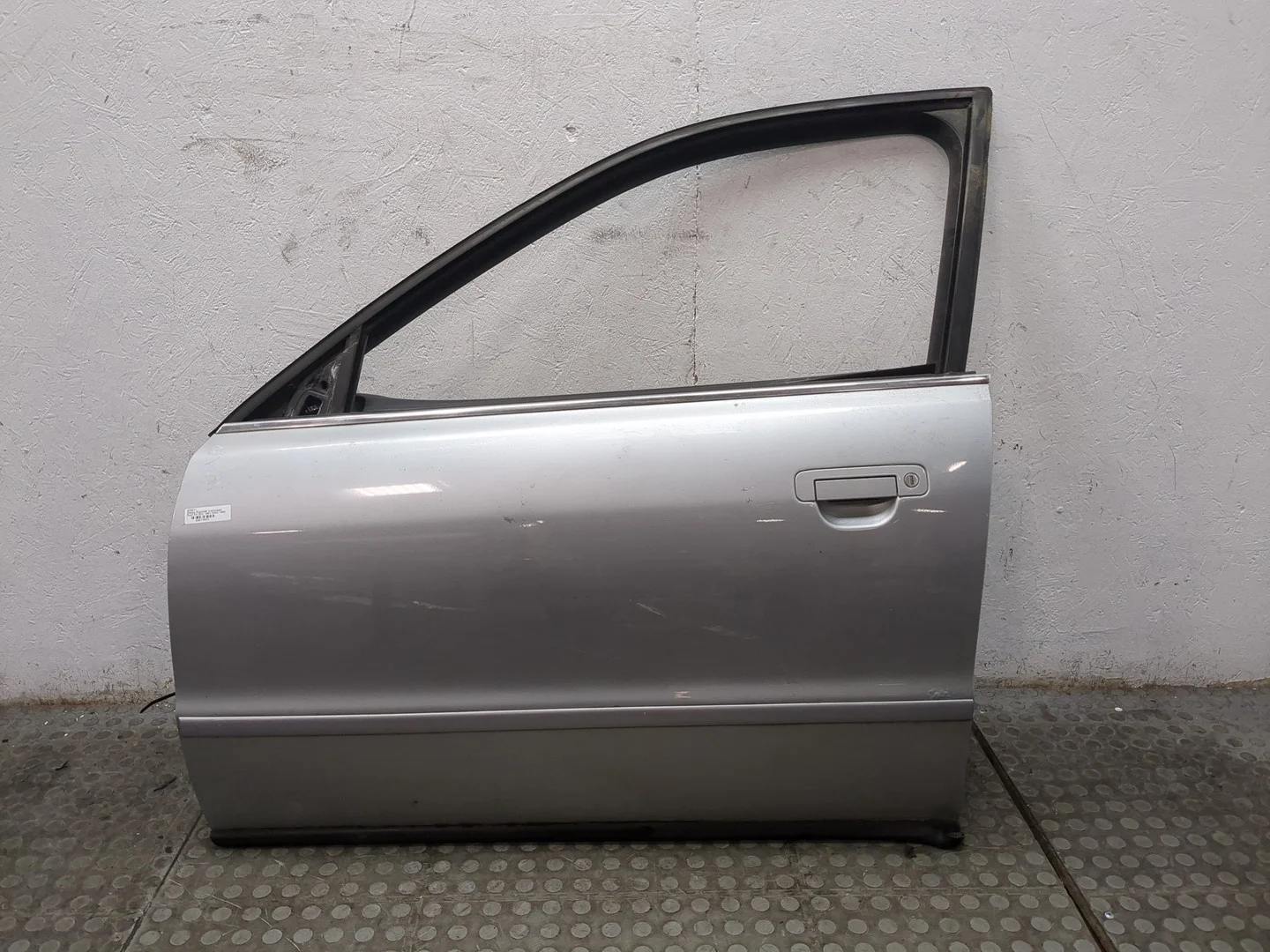 Дверь боковая (легковая) Audi A4 (B5) 1994-2000 Седан КПП автомат (АКПП) ALF Бензин 2.4 л Инжектор