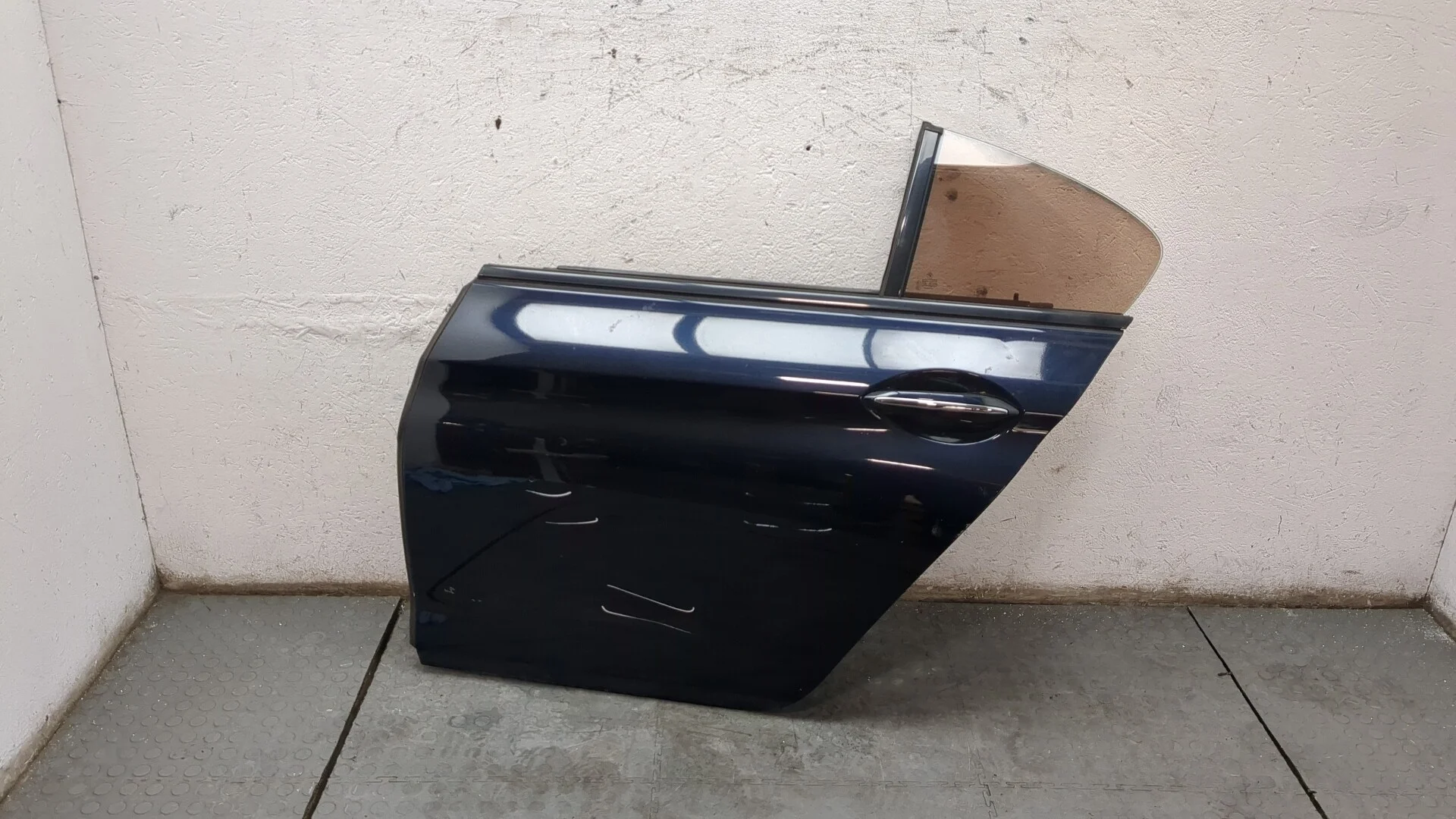 Дверь боковая (легковая) BMW 6 F12, F13, F06 2011-2018 Седан КПП автомат 4х4 (АКПП) N63B44B Бензин 4.4 л Турбо-инжектор