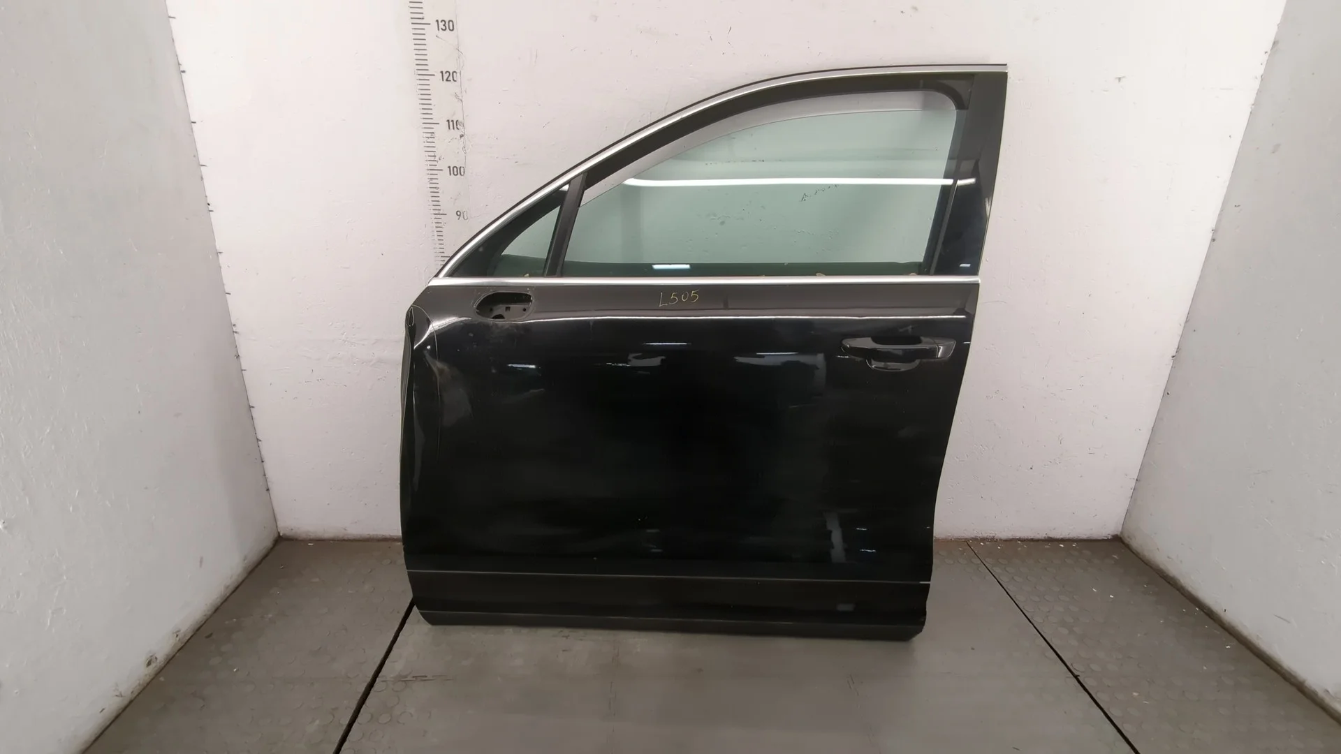 Дверь боковая (легковая) Porsche Cayenne 2010-2018 Джип (5-дверный) КПП автомат 4х4 (АКПП) M55.02 Бензин 3.6 л Инжектор