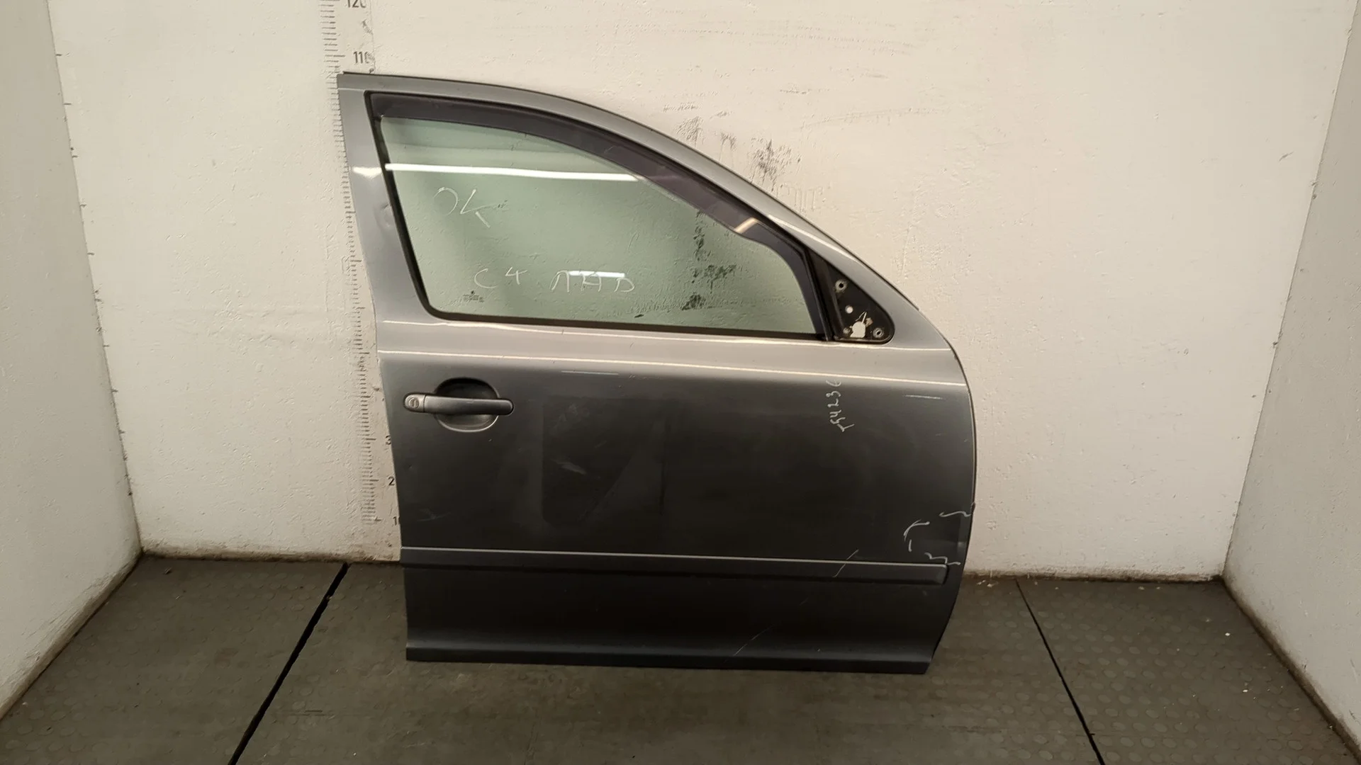 Дверь боковая (легковая) Skoda Octavia (A5) 2004-2013 Универсал КПП 5-ст.мех.(МКПП) CAYC Дизель 1.6 л TDI