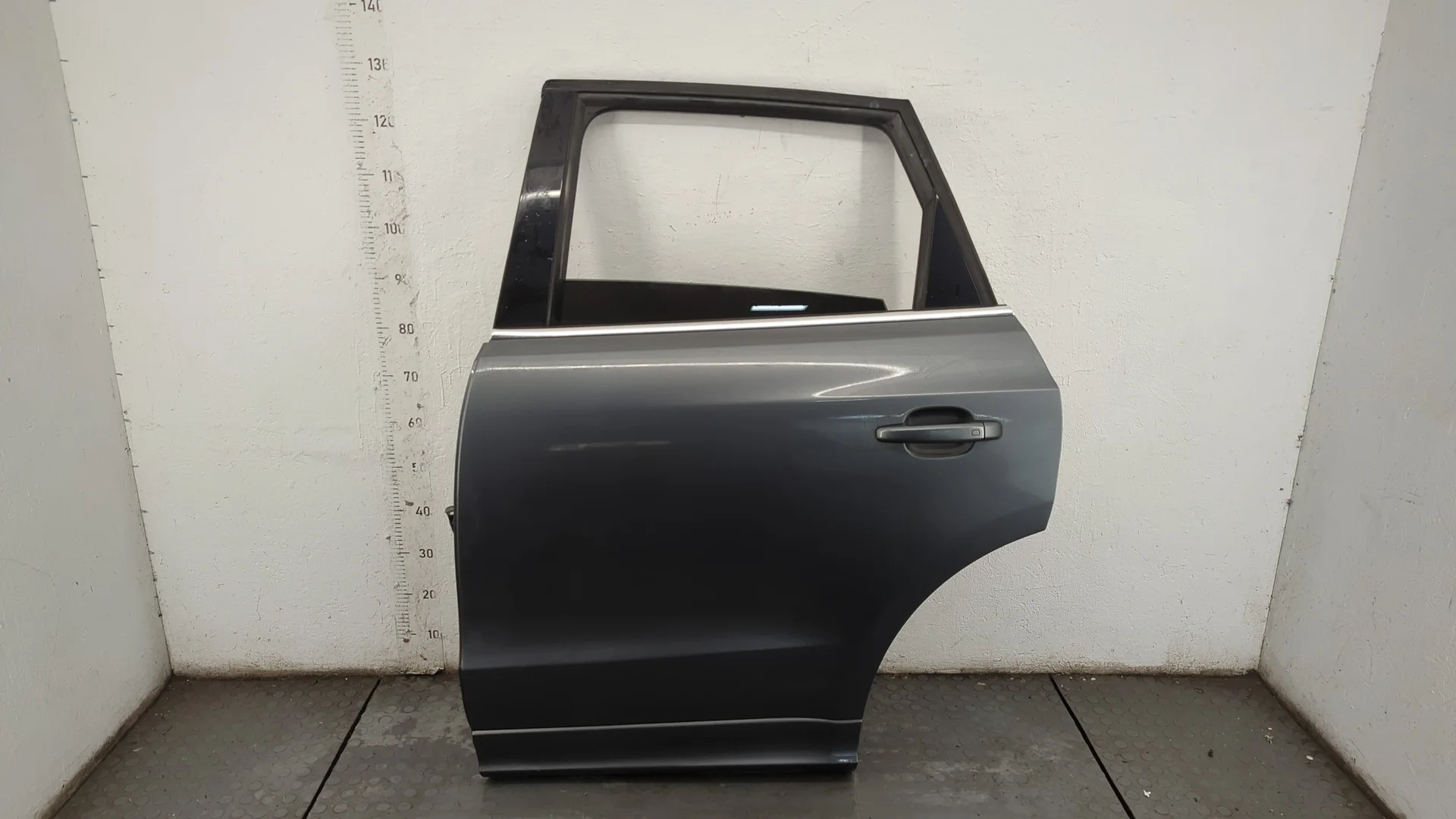 Дверь боковая (легковая) Audi Q5 2008-2017 Джип (5-дверный) КПП автомат 4х4 (АКПП) CALB Бензин 3.2 л FSI