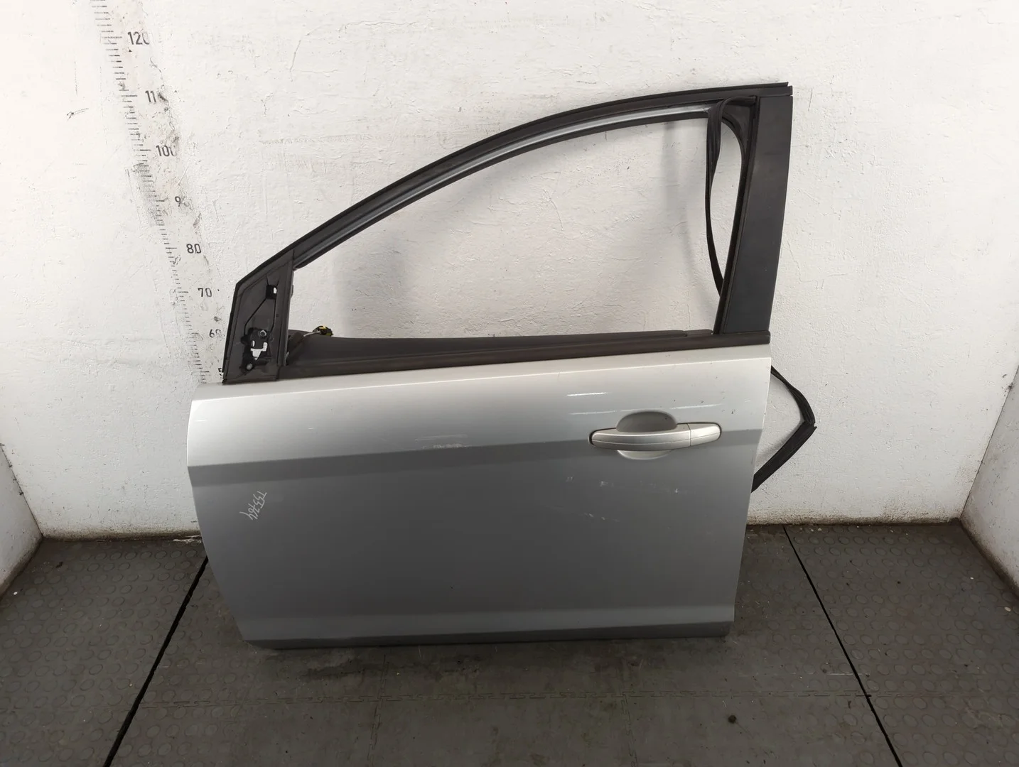 Дверь боковая (легковая) Ford Focus 2 2008-2011 Хэтчбэк 5 дв. КПП 5-ст.мех.(МКПП) SHDA, SHDC Бензин 1.6 л Инжектор