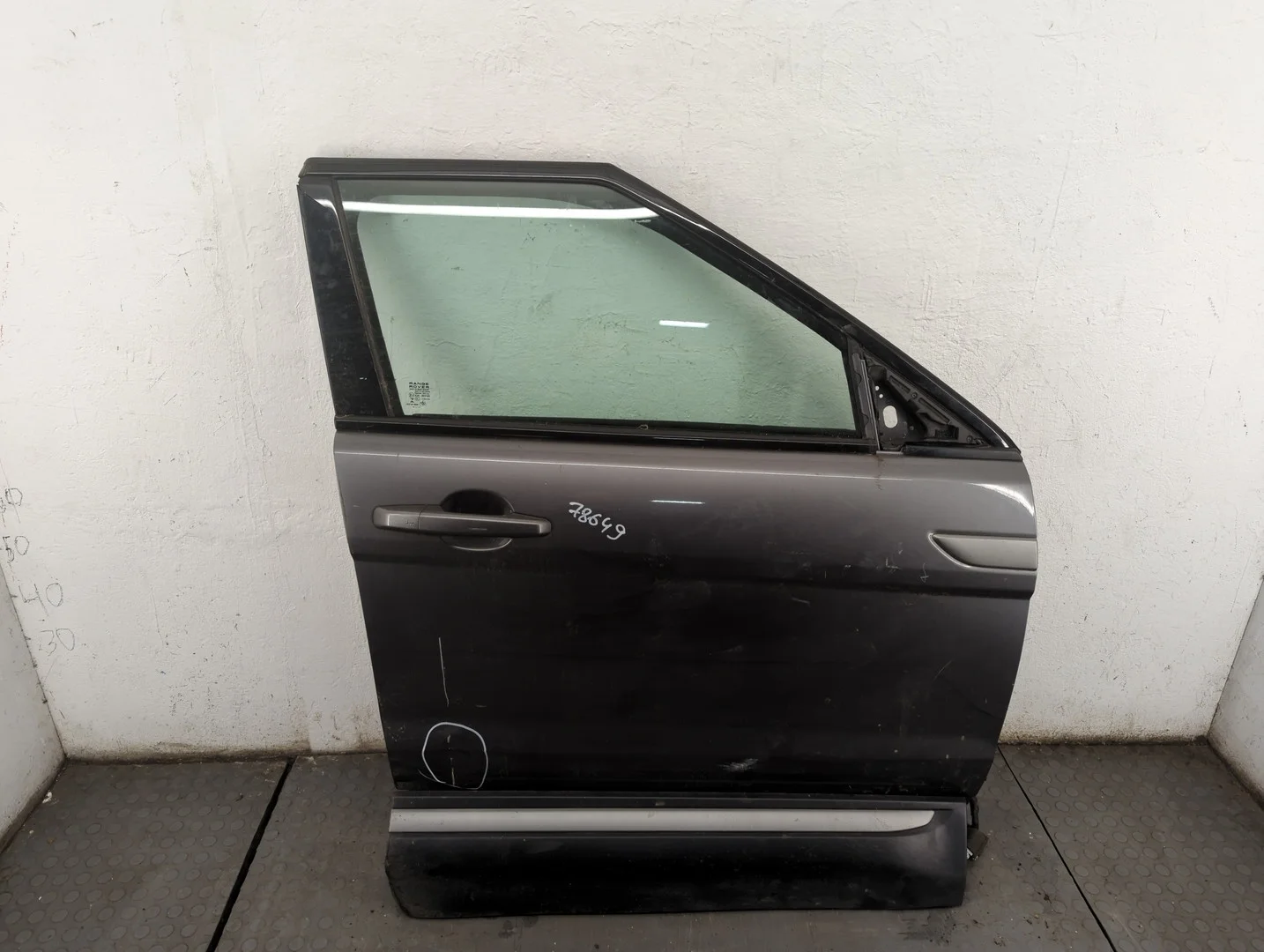 Дверь боковая (легковая) Land Rover Range Rover Evoque 2011-2018 Джип (5-дверный) КПП 6-ст.мех.(МКПП) 204DTD Дизель 2 л Турбо