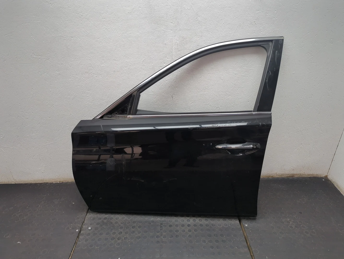 Дверь боковая (легковая) Infiniti Q50 2013-2024 Седан КПП автомат 4х4 (АКПП) M 274.930 Бензин 2 л Турбо-инжектор