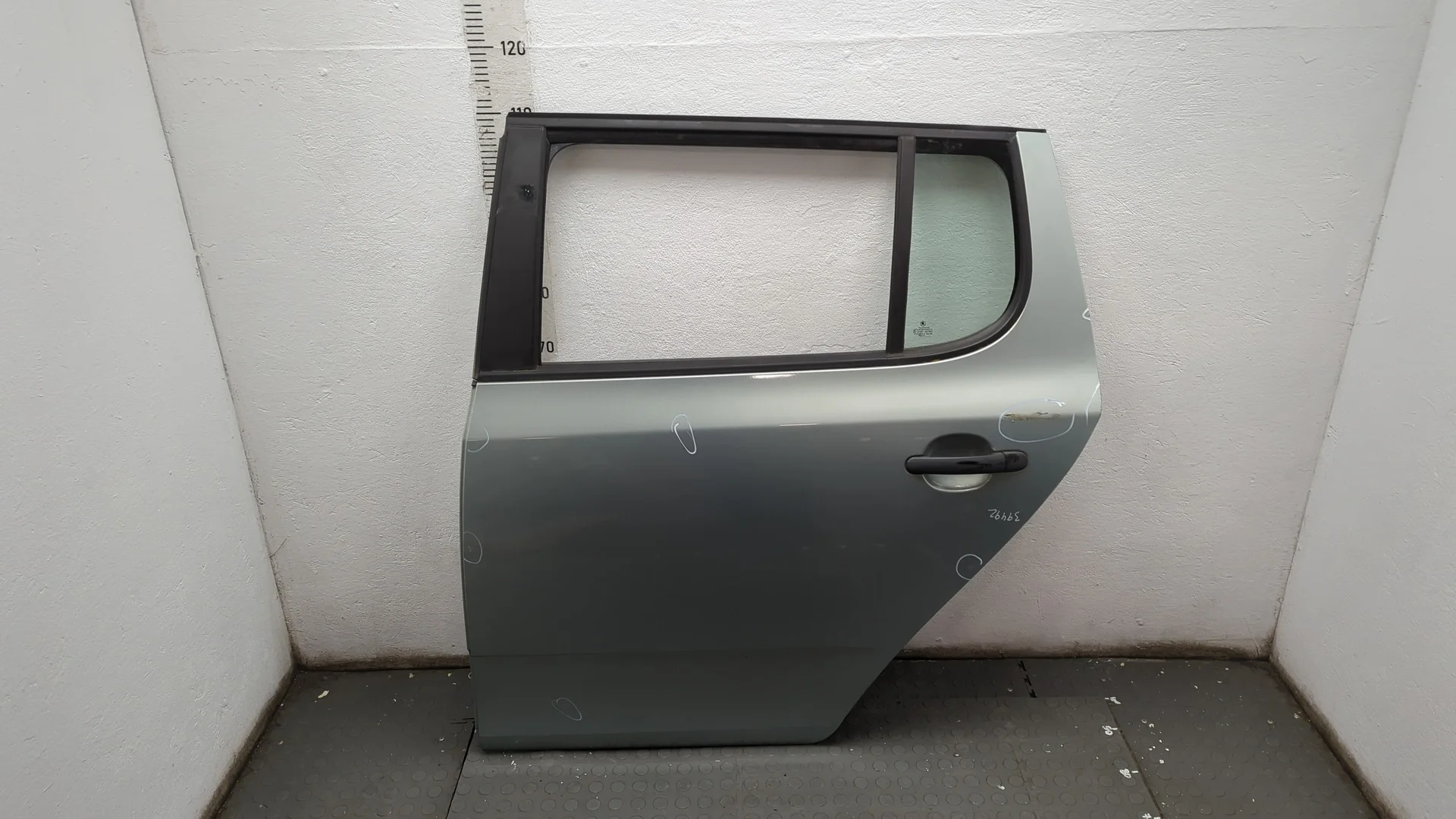 Дверь боковая (легковая) Skoda Fabia 2007-2014 Хэтчбэк 5 дв. КПП 5-ст.мех.(МКПП) BBM Бензин 1.2 л Инжектор