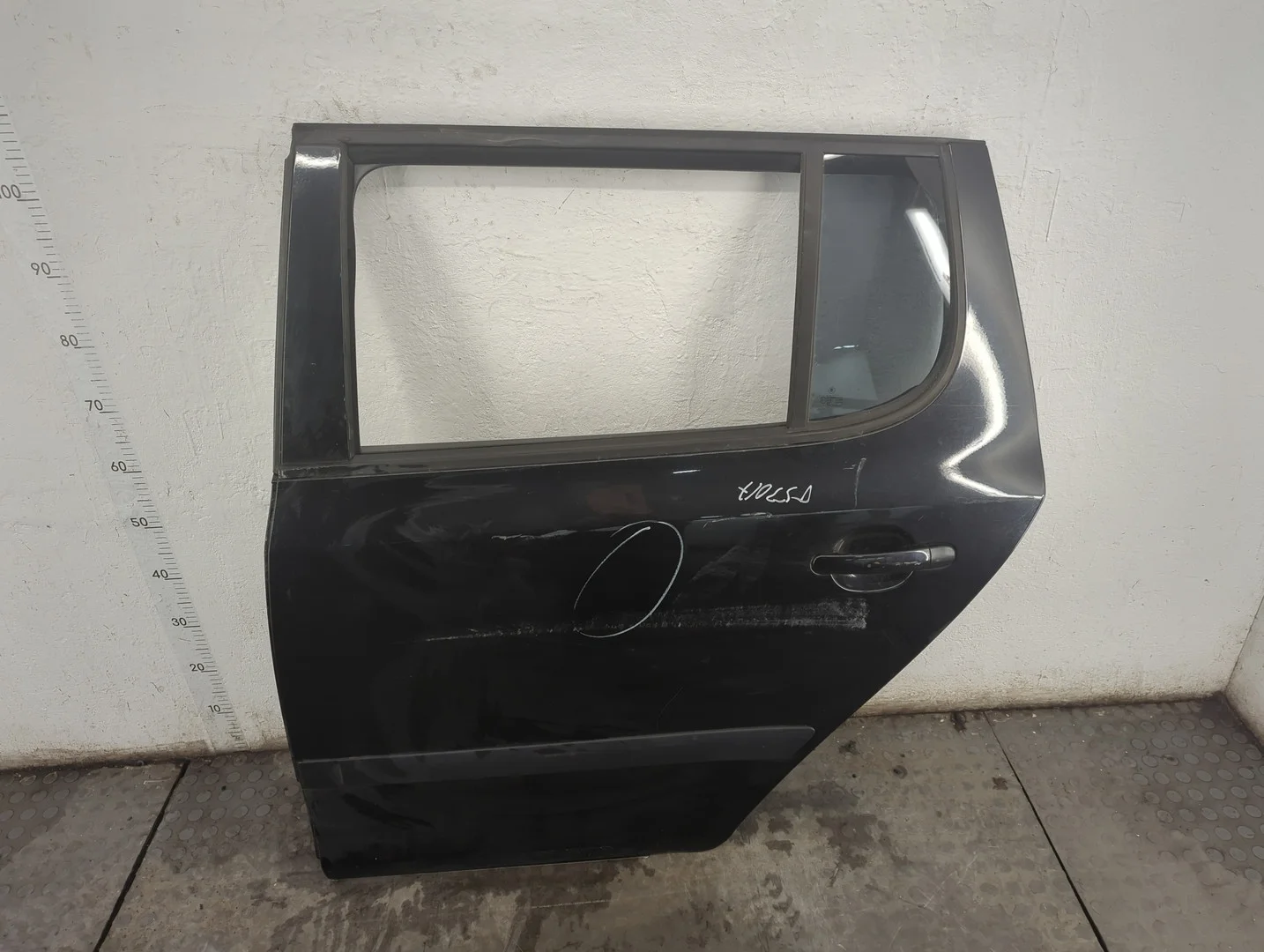Дверь боковая (легковая) Skoda Fabia 2007-2014 Хэтчбэк 5 дв. КПП 5-ст.мех.(МКПП) BNV Дизель 1.4 л TDI