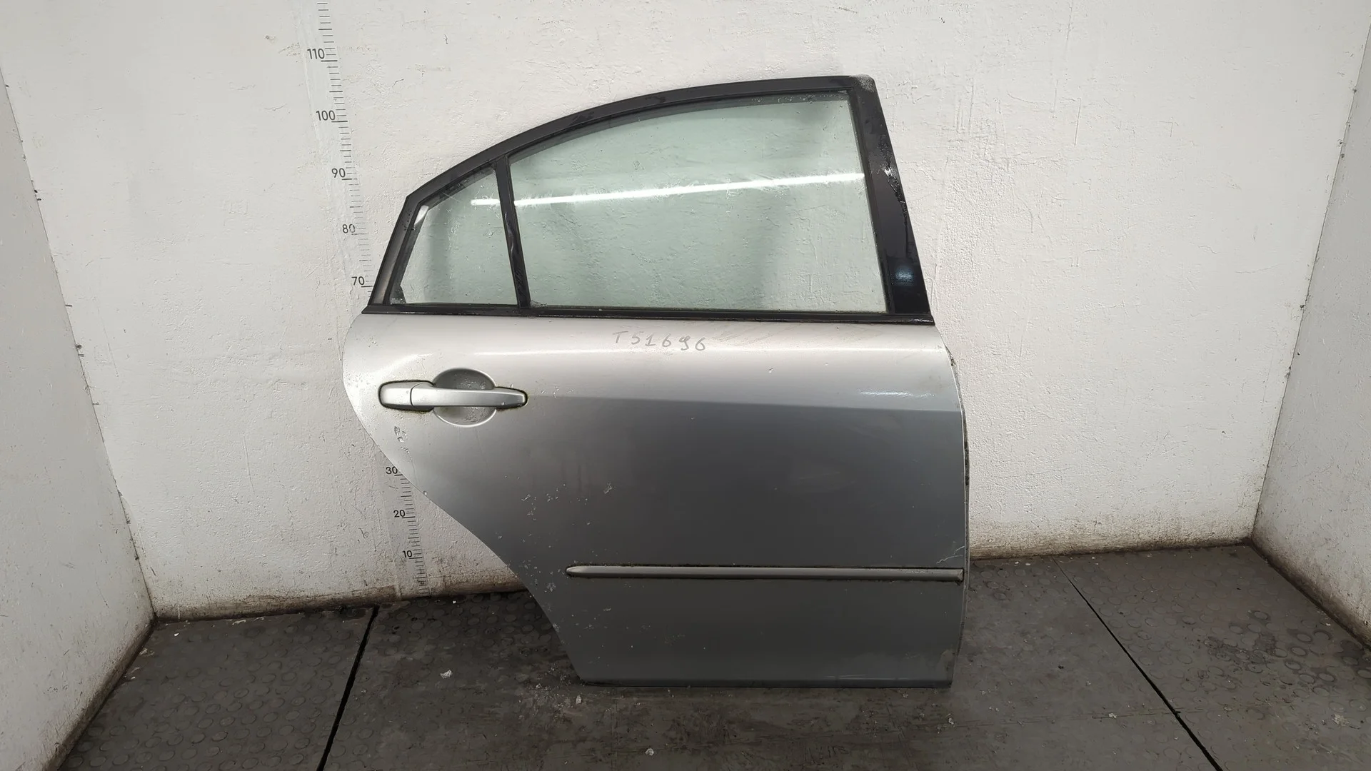 Дверь боковая (легковая) Mazda 6 (GG) 2002-2007 Хэтчбэк 5 дв. КПП 6-ст.мех.(МКПП) LF Бензин 2 л Инжектор