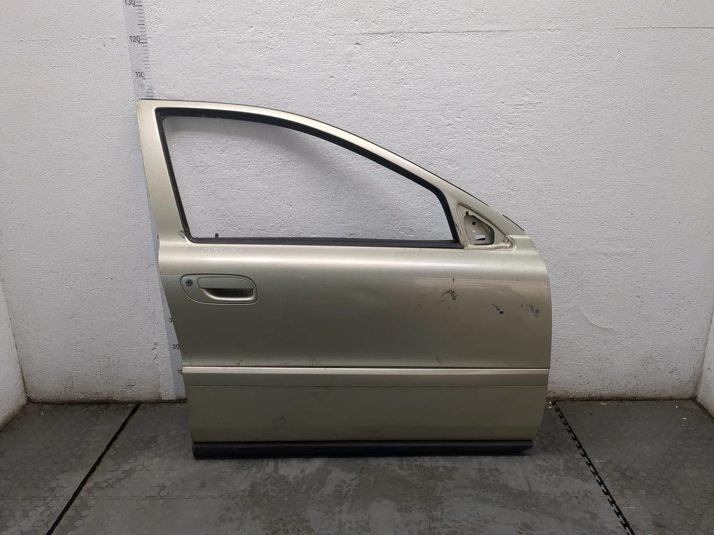 Дверь боковая (легковая) Volvo S60 2000-2009 Седан КПП автомат (АКПП) B5204T5 Бензин 2 л Турбо-инжектор