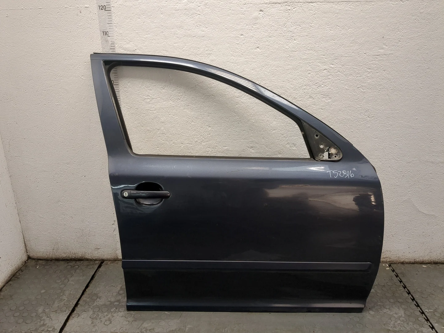 Дверь боковая (легковая) Skoda Octavia (A5) 2004-2013 Универсал КПП автомат (АКПП) CEGA Дизель 2 л