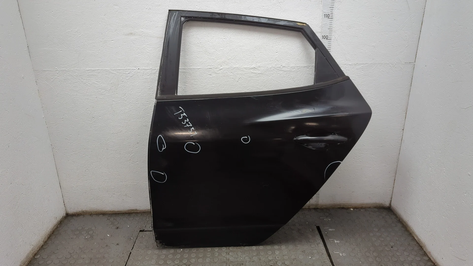 Дверь боковая (легковая) Hyundai ix 35 2010-2015 Джип (5-дверный) КПП 6-ст.мех 4х4 (МКПП) D4HA Дизель 2 л CRDi