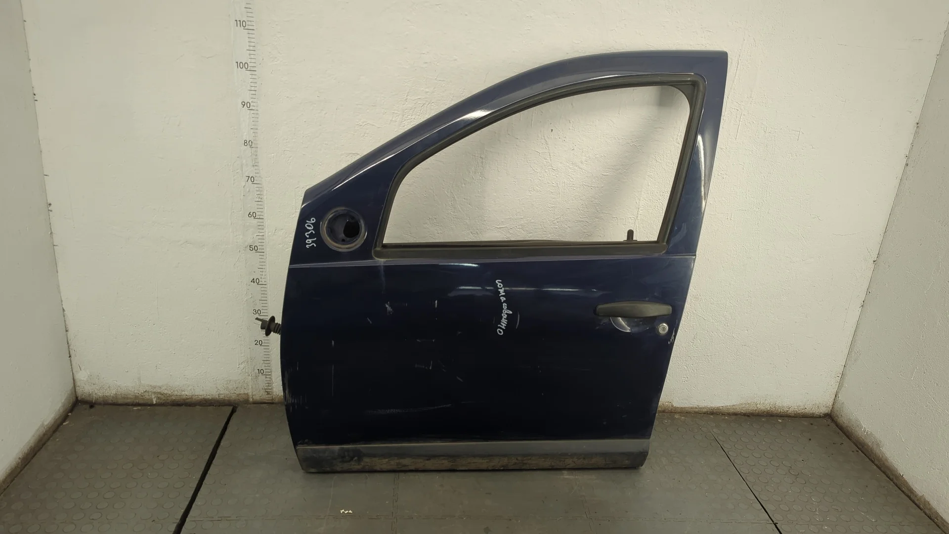 Дверь боковая (легковая) Dacia Sandero 2008-2012 Хэтчбэк 5 дв. КПП 5-ст.мех.(МКПП) K7J710, K7J714 Бензин 1.4 л Инжектор