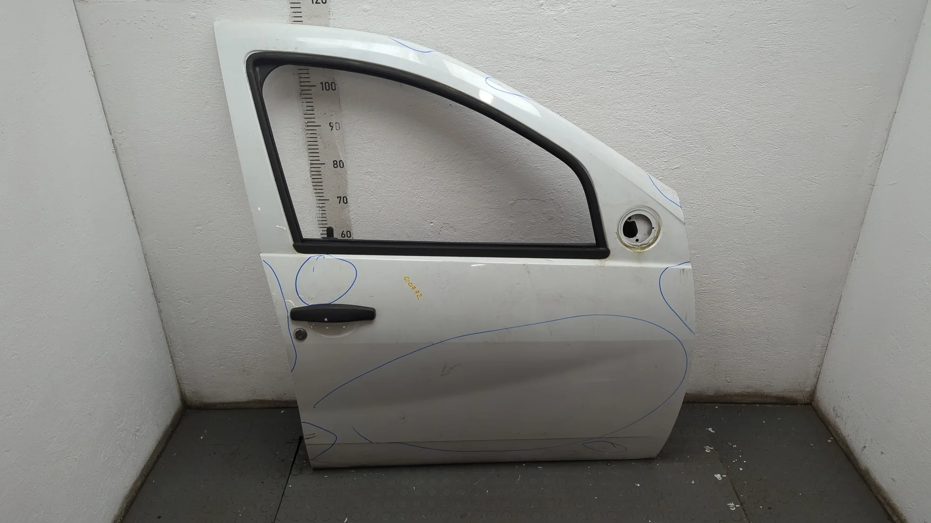 Дверь боковая (легковая) Dacia Sandero 2008-2012 Хэтчбэк 5 дв. КПП 5-ст.мех.(МКПП) K7J710, K7J714 Бензин 1.4 л Инжектор