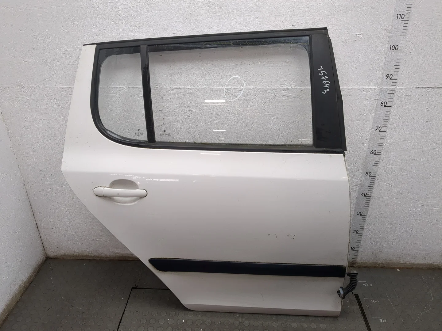 Дверь боковая (легковая) Skoda Fabia 2007-2014 Хэтчбэк 5 дв. КПП 5-ст.мех.(МКПП) CHFA Бензин 1.2 л Инжектор