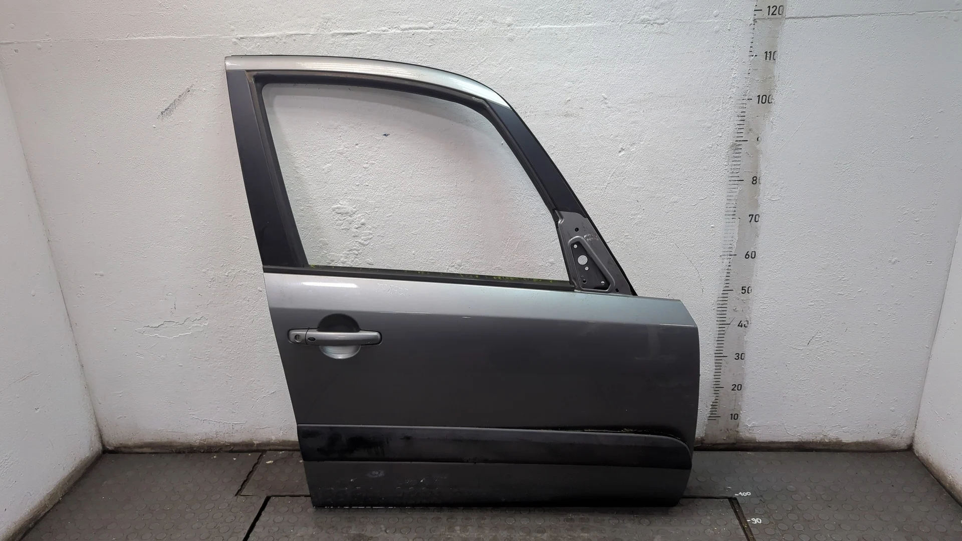 Дверь боковая (легковая) Suzuki SX4 2006-2014 Хэтчбэк 5 дв. КПП 5-ст.мех 4х4 (МКПП) M16A Бензин 1.6 л Инжектор