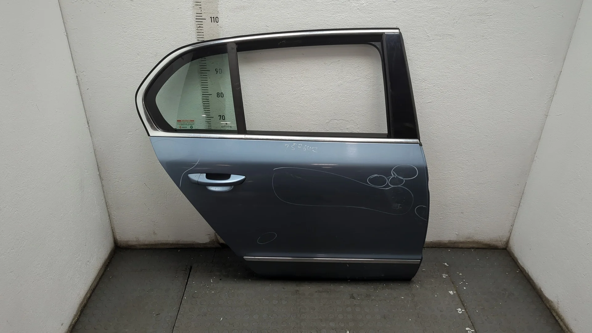 Дверь боковая (легковая) Skoda SuperB 2008-2015 Хэтчбэк 5 дв. КПП автомат (АКПП) CBBB Дизель 1.6 л TDI