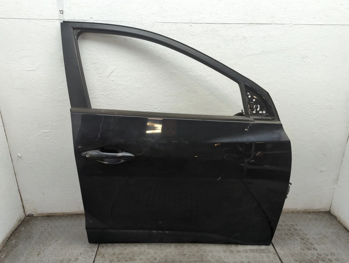 Дверь боковая (легковая) Hyundai ix 35 2010-2015 Джип (5-дверный) КПП 5-ст.мех.(МКПП) G4KD Бензин 2 л