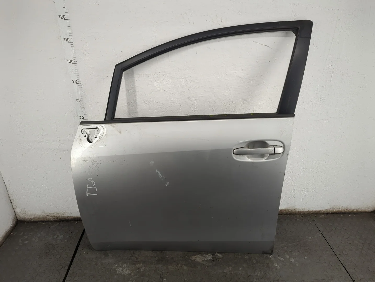 Дверь боковая (легковая) Toyota Verso 2009-2018 Минивэн КПП 6-ст.мех.(МКПП) 1AD-FTV Дизель 2 л