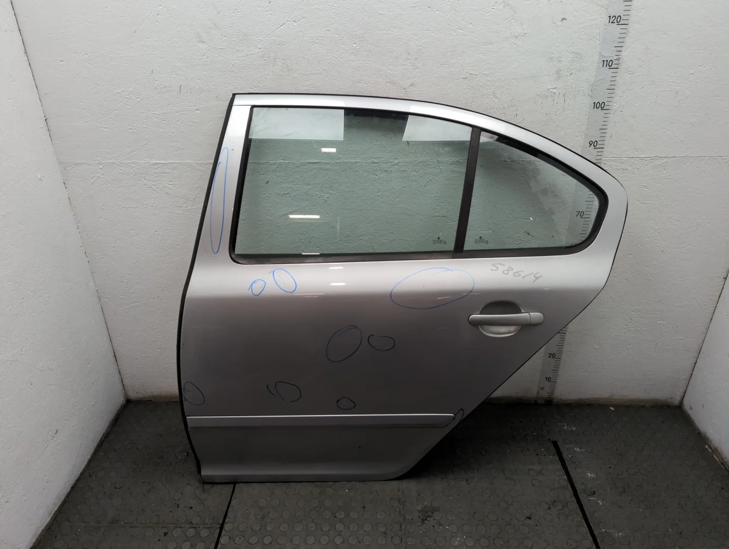 Дверь боковая (легковая) Skoda Octavia (A5) 2004-2013 Хэтчбэк 5 дв. КПП 5-ст.мех.(МКПП) BSE Бензин 1.6 л Инжектор