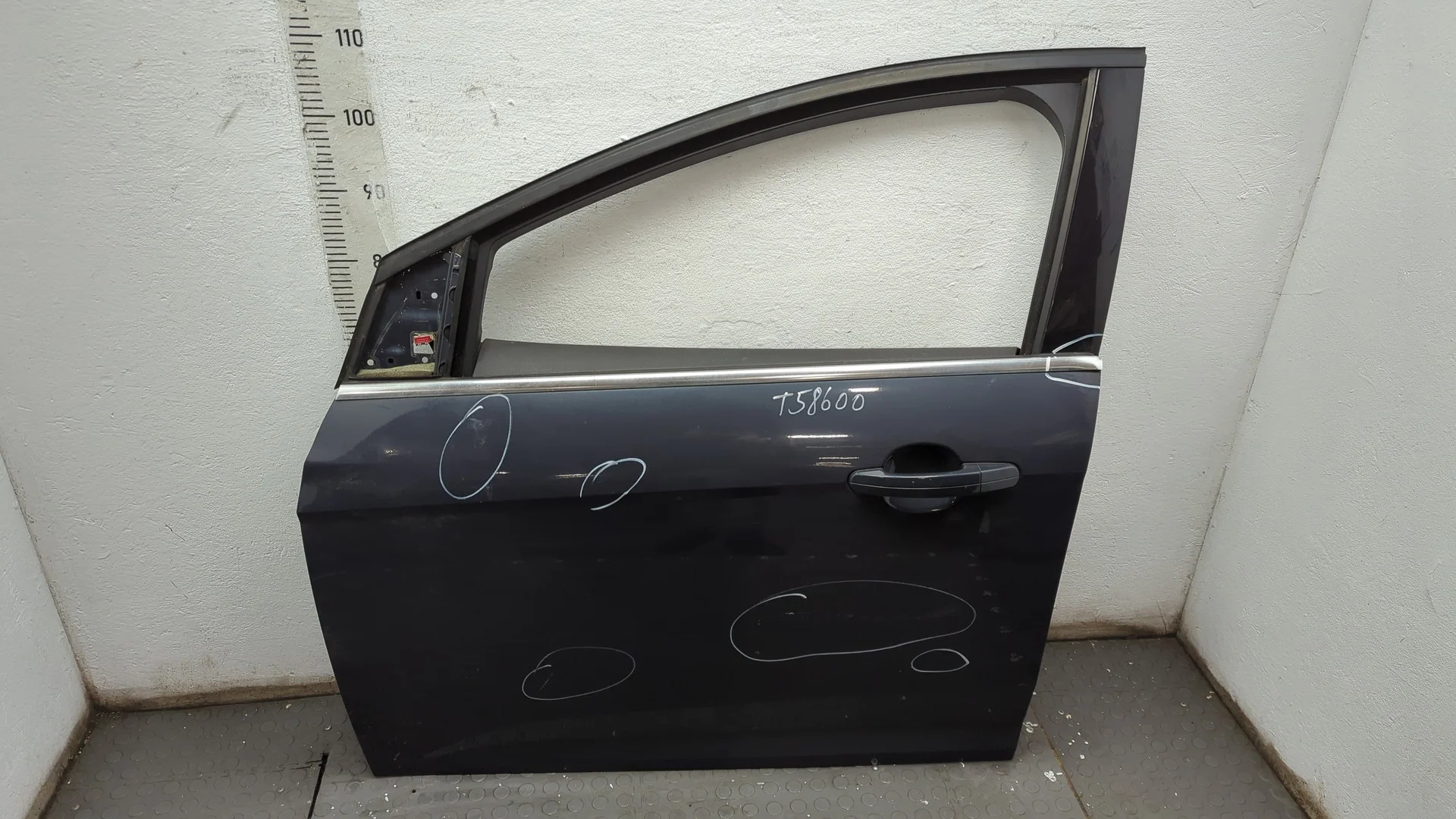 Дверь боковая (легковая) Ford Focus 3 2011-2015 Хэтчбэк 5 дв. КПП 5-ст.мех.(МКПП) PNDA Бензин 1.6 л Инжектор