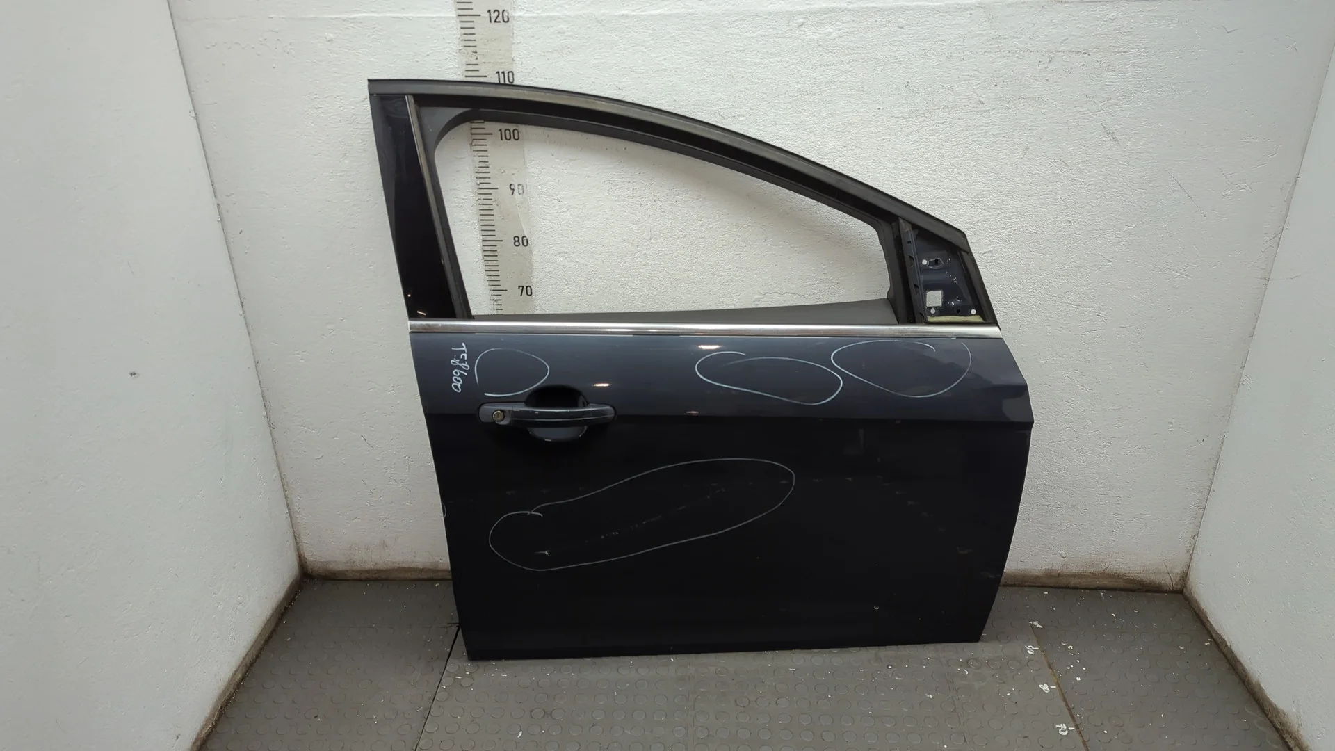 Дверь боковая (легковая) Ford Focus 3 2011-2015 Хэтчбэк 5 дв. КПП 5-ст.мех.(МКПП) PNDA Бензин 1.6 л Инжектор