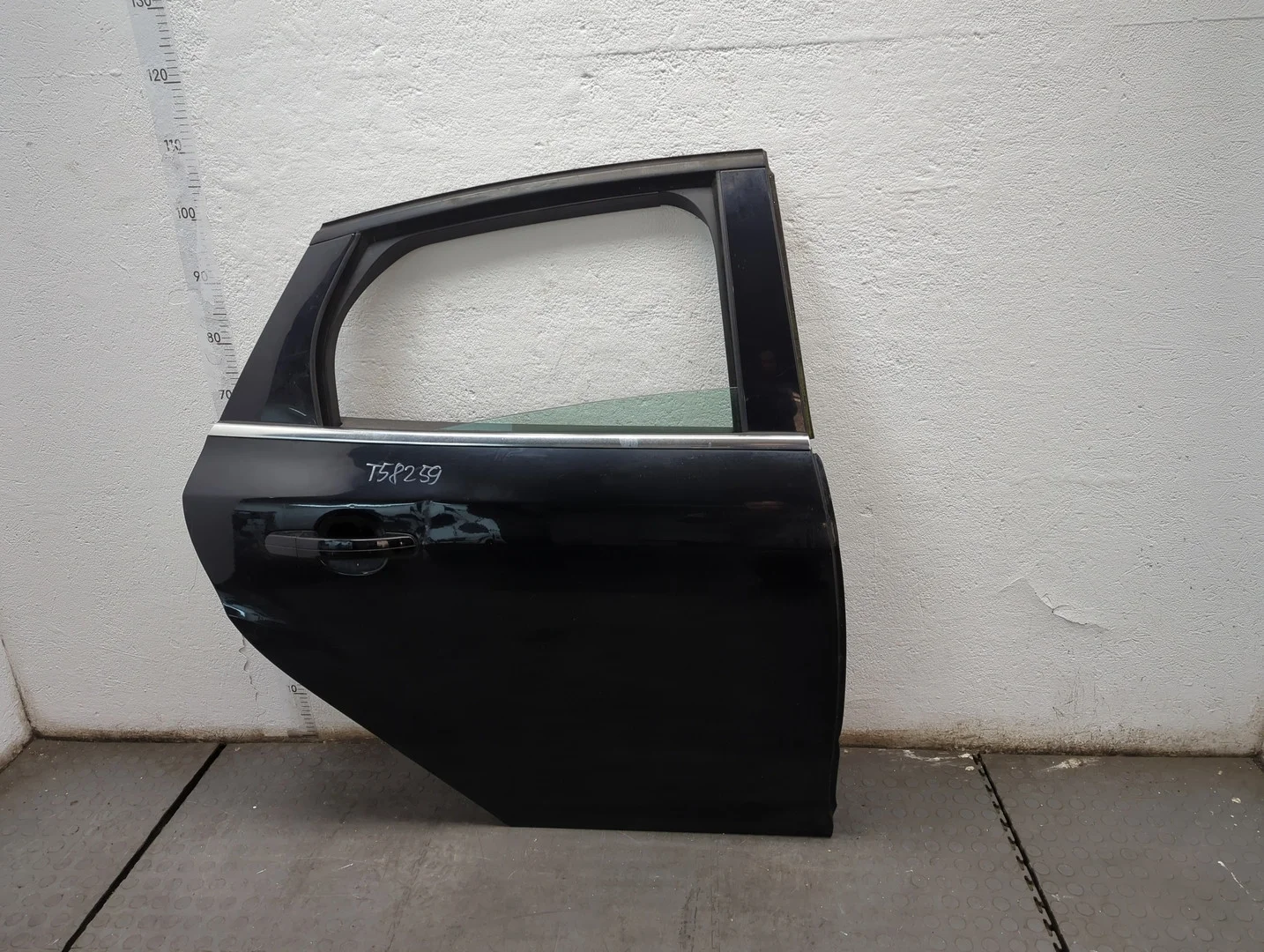 Дверь боковая (легковая) Ford Focus 3 2011-2015 Хэтчбэк 5 дв. КПП 5-ст.мех.(МКПП) IQDA, IQDB Бензин 1.6 л Инжектор