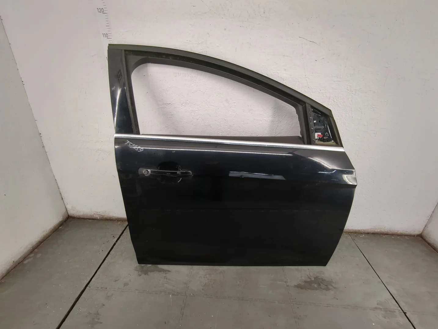 Дверь боковая (легковая) Ford Focus 3 2011-2015 Хэтчбэк 5 дв. КПП 5-ст.мех.(МКПП) IQDA, IQDB Бензин 1.6 л Инжектор