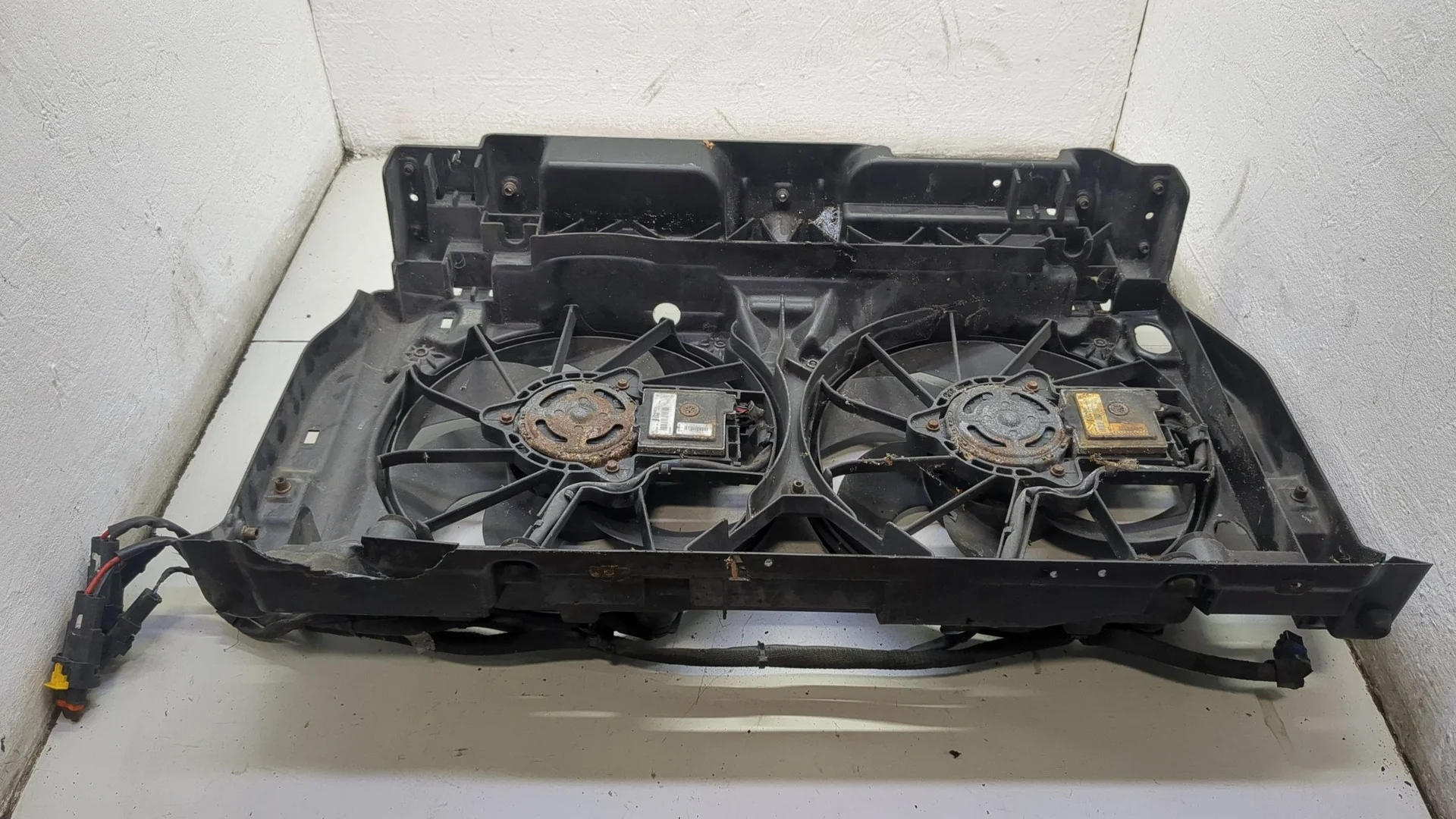 Вентилятор радиатора Citroen C6 2004-2012 Седан КПП автомат (АКПП) UHZ Дизель 2.7 л Турбо