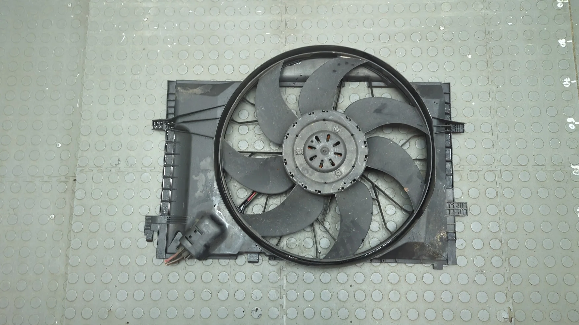 Вентилятор радиатора Mercedes-Benz C W203 2000-2008 Универсал КПП автомат (АКПП) OM 646.963 Дизель 2.1 л