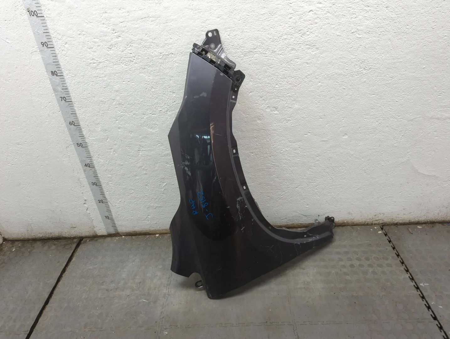 Крыло Honda CR-V 2011-2018 Джип (5-дверный) КПП автомат 4х4 (АКПП) K24Z9 Бензин 2.4 л Инжектор