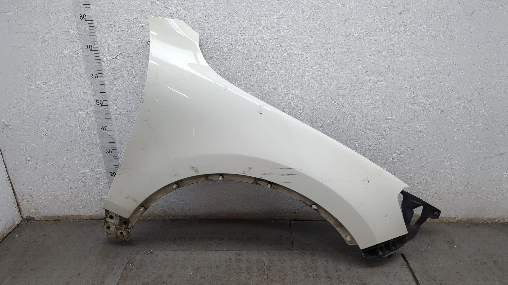 Крыло Volkswagen Touareg 2010-2014 Джип (5-дверный) КПП автомат 4х4 (АКПП) CGRA Бензин 3.6 л FSI