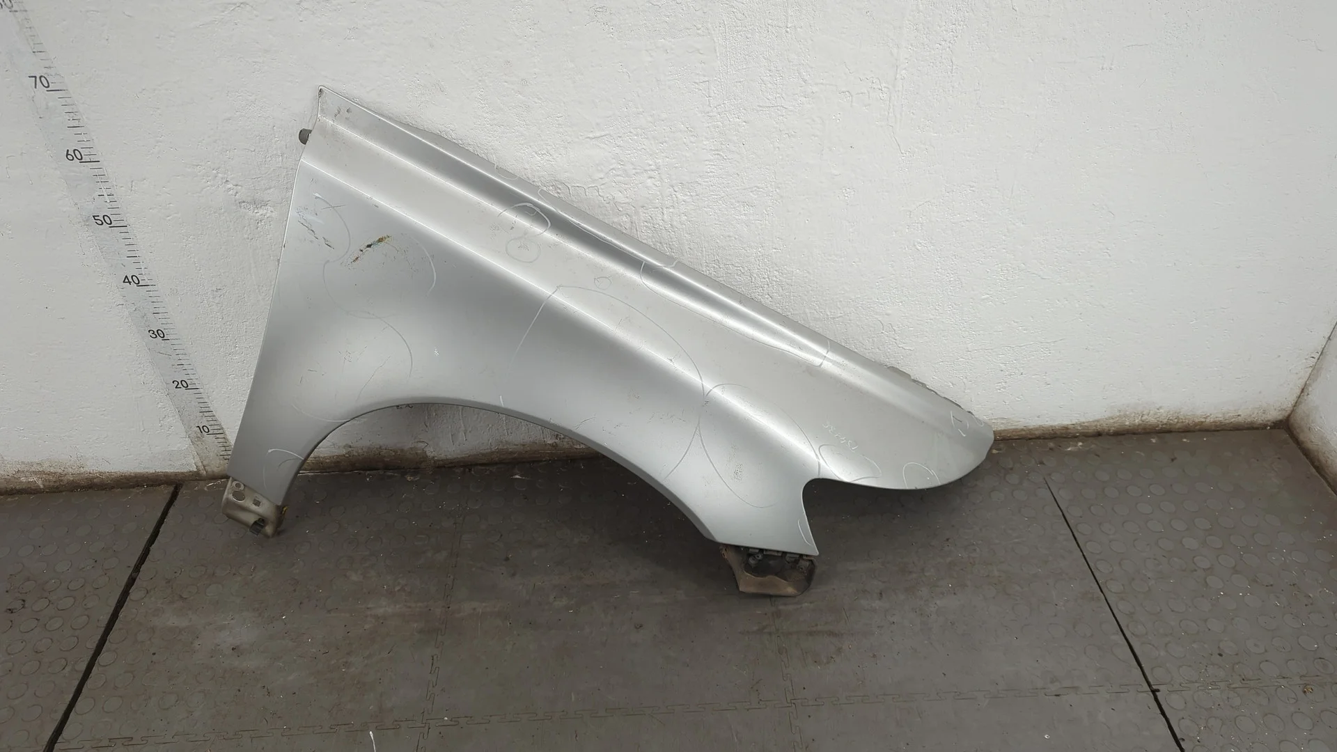 Крыло Volvo V50 2004-2012 Универсал КПП 6-ст.мех.(МКПП) D4204T Дизель 2 л Турбо